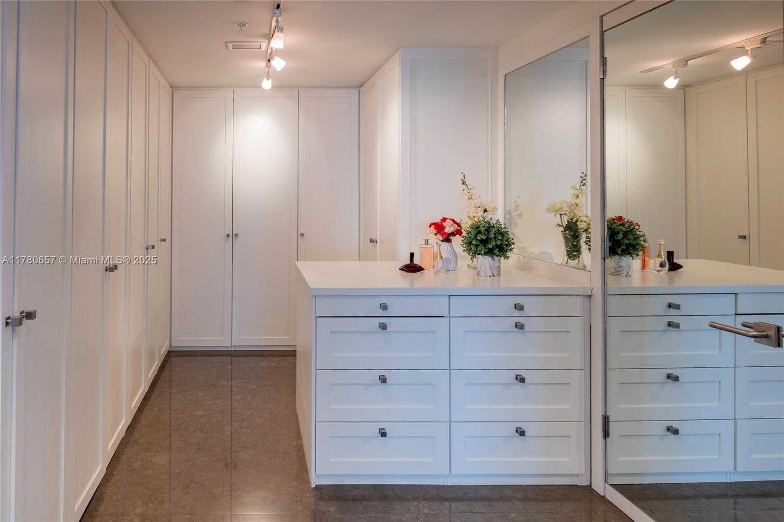 Small Image of 18201 COLLINS AVE #5301, Sunny Isles Beach Number 12