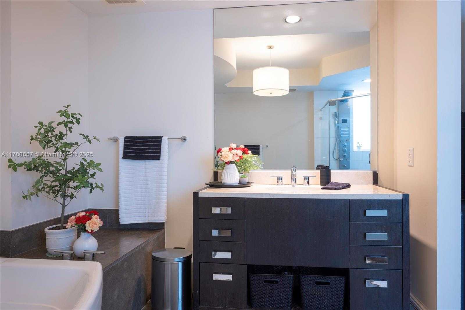 Small Image of 18201 COLLINS AVE #5301, Sunny Isles Beach Number 19