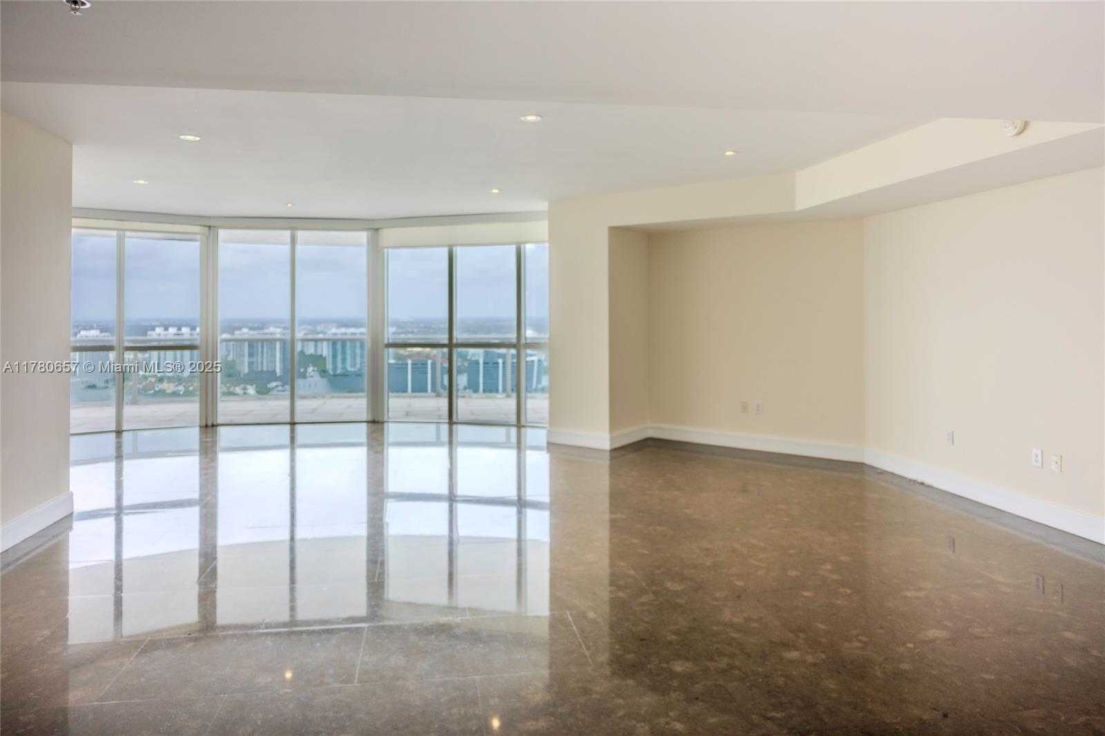 Small Image of 18201 COLLINS AVE #5301, Sunny Isles Beach Number 38