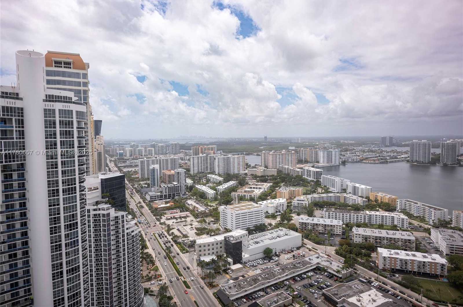 Small Image of 18201 COLLINS AVE #5301, Sunny Isles Beach Number 45