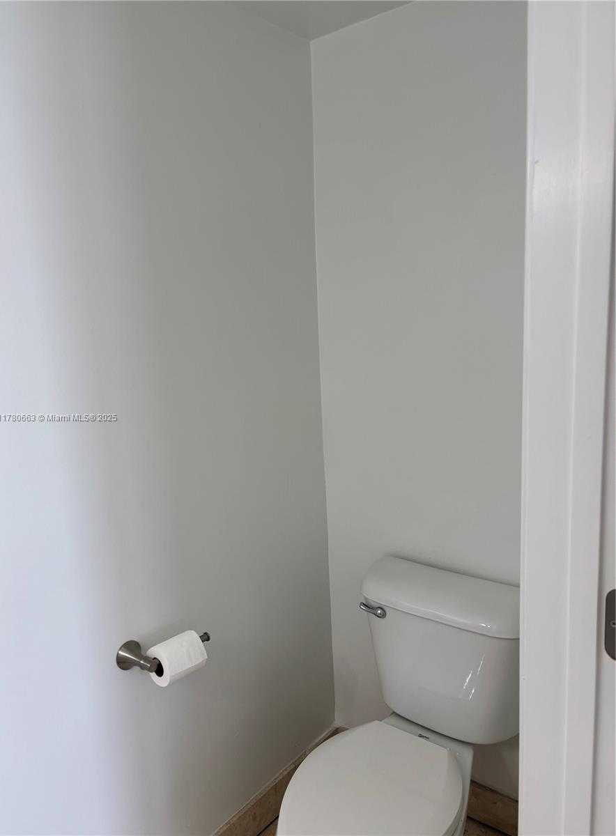 Small Image of 2415 NORTH WEST 16TH ST RD #103, Miami Number 13