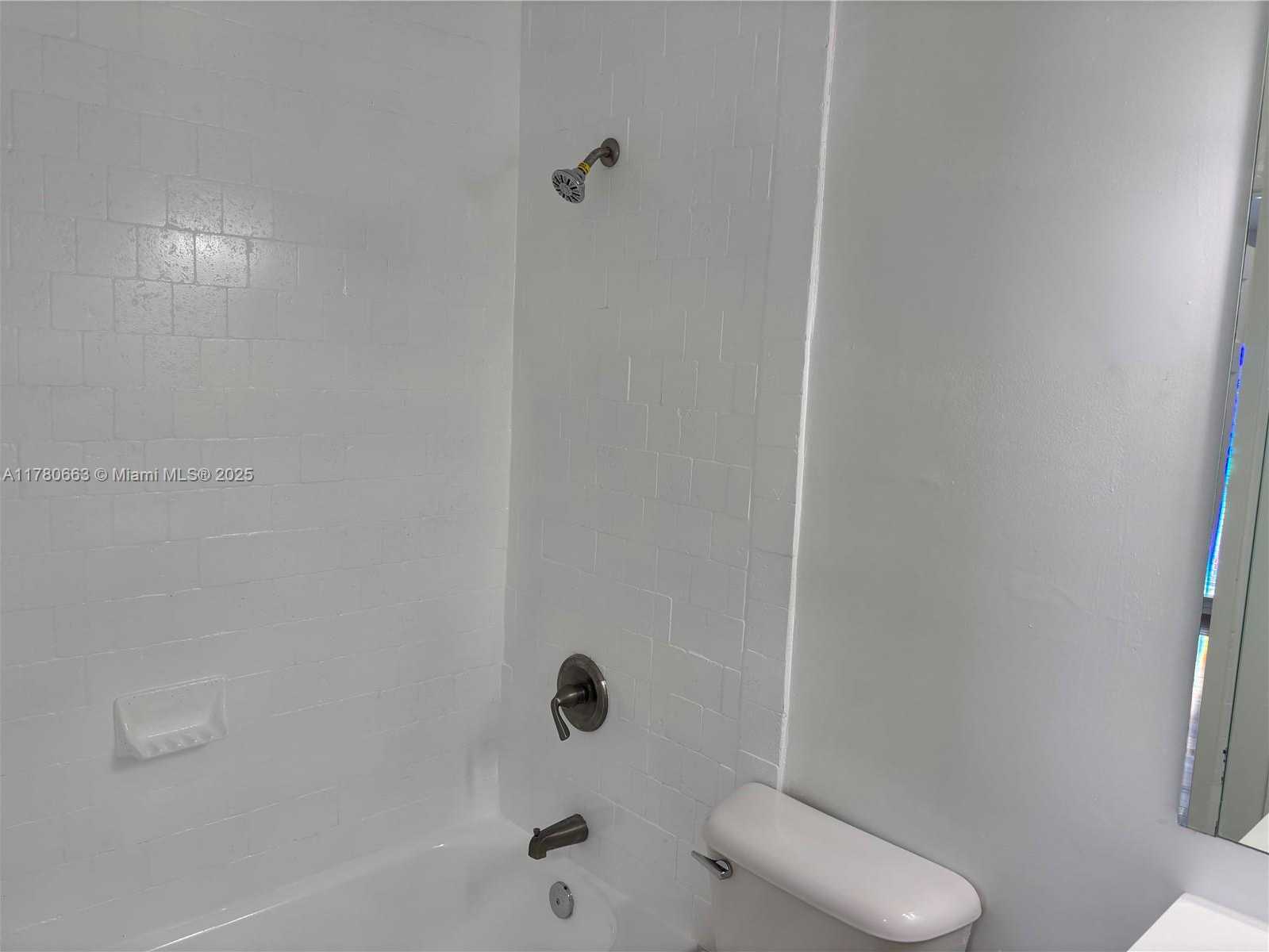 Small Image of 2415 NORTH WEST 16TH ST RD #103, Miami Number 19