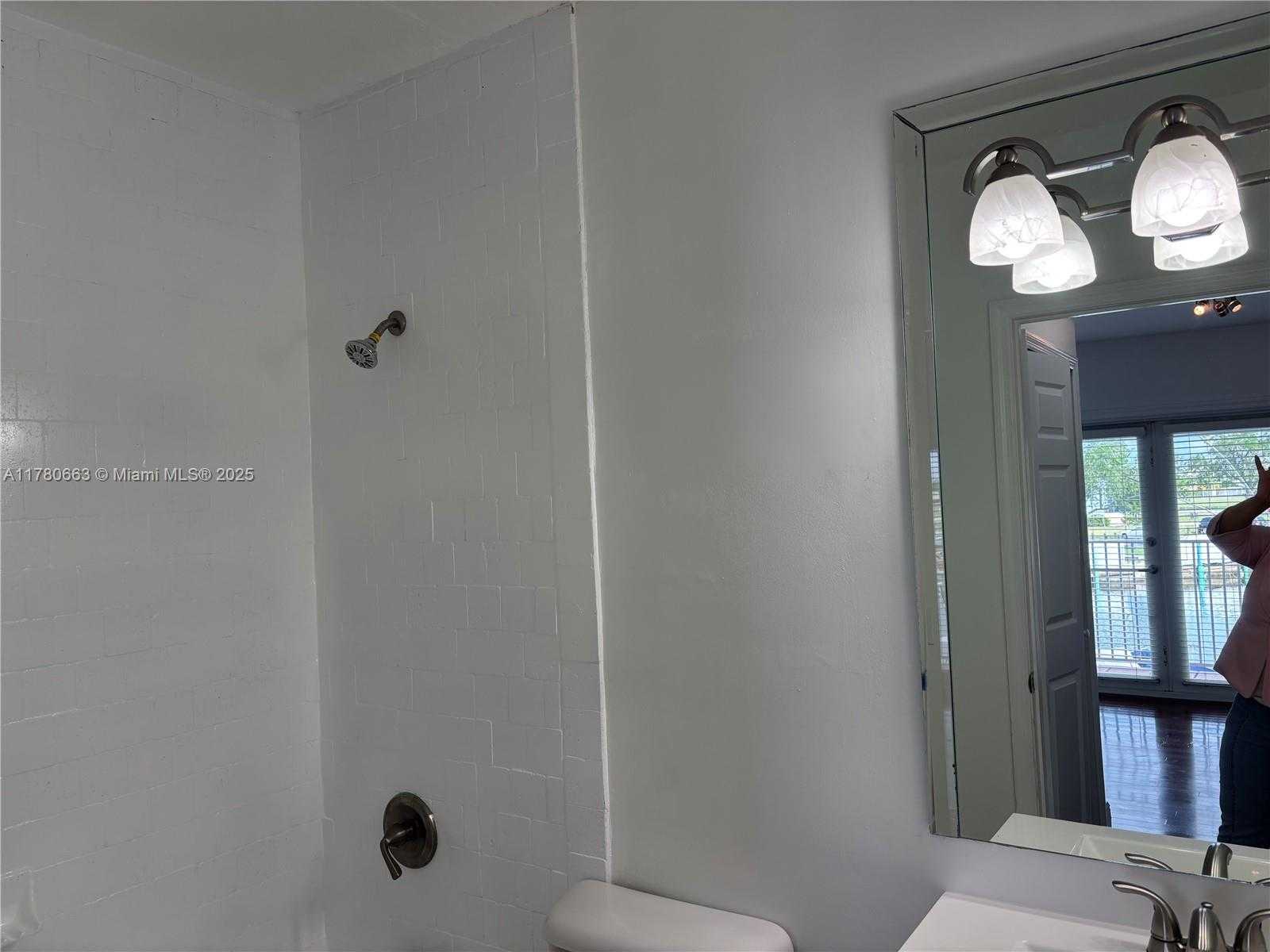 Small Image of 2415 NORTH WEST 16TH ST RD #103, Miami Number 22