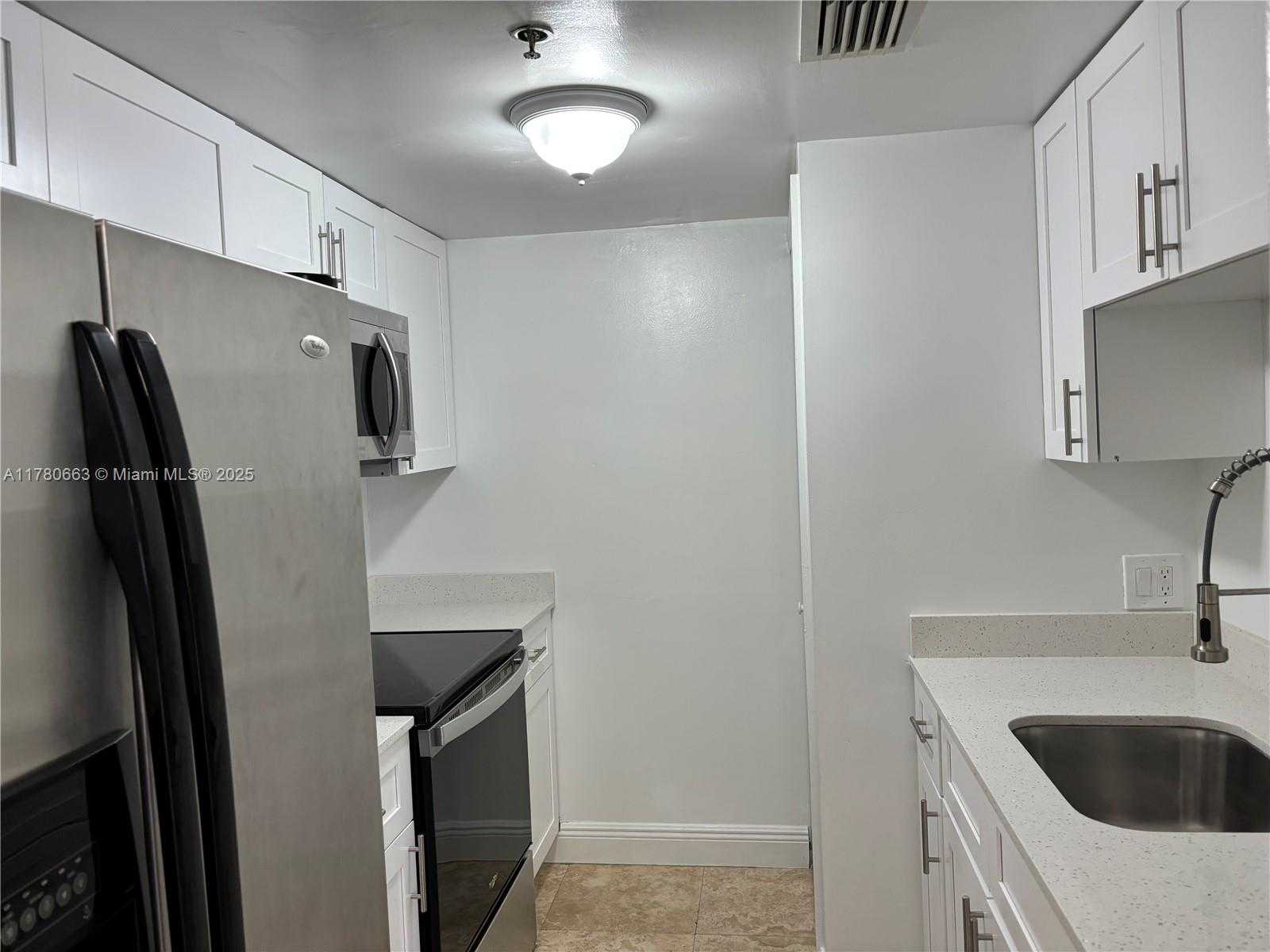 Small Image of 2415 NORTH WEST 16TH ST RD #103, Miami Number 7
