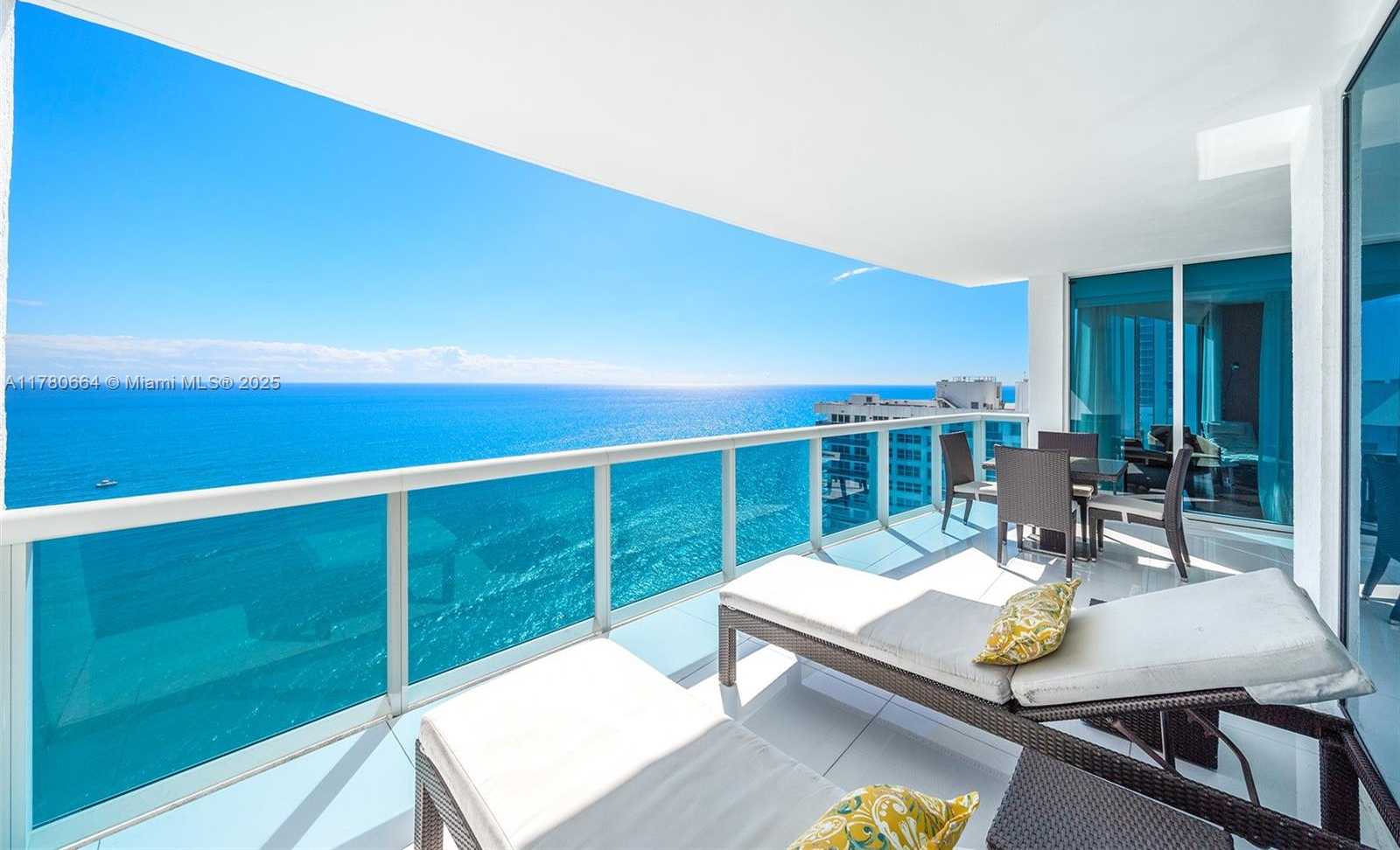Small Image of 2711 SOUTH OCEAN DR #1904, Hollywood Number 12