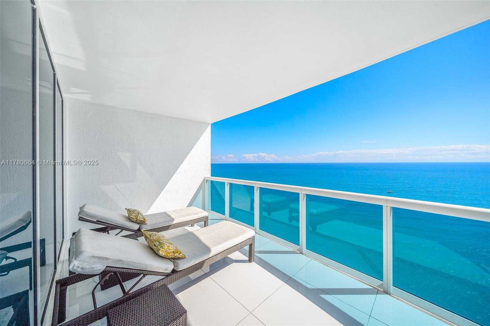 Small Image of 2711 SOUTH OCEAN DR #1904, Hollywood Number 13