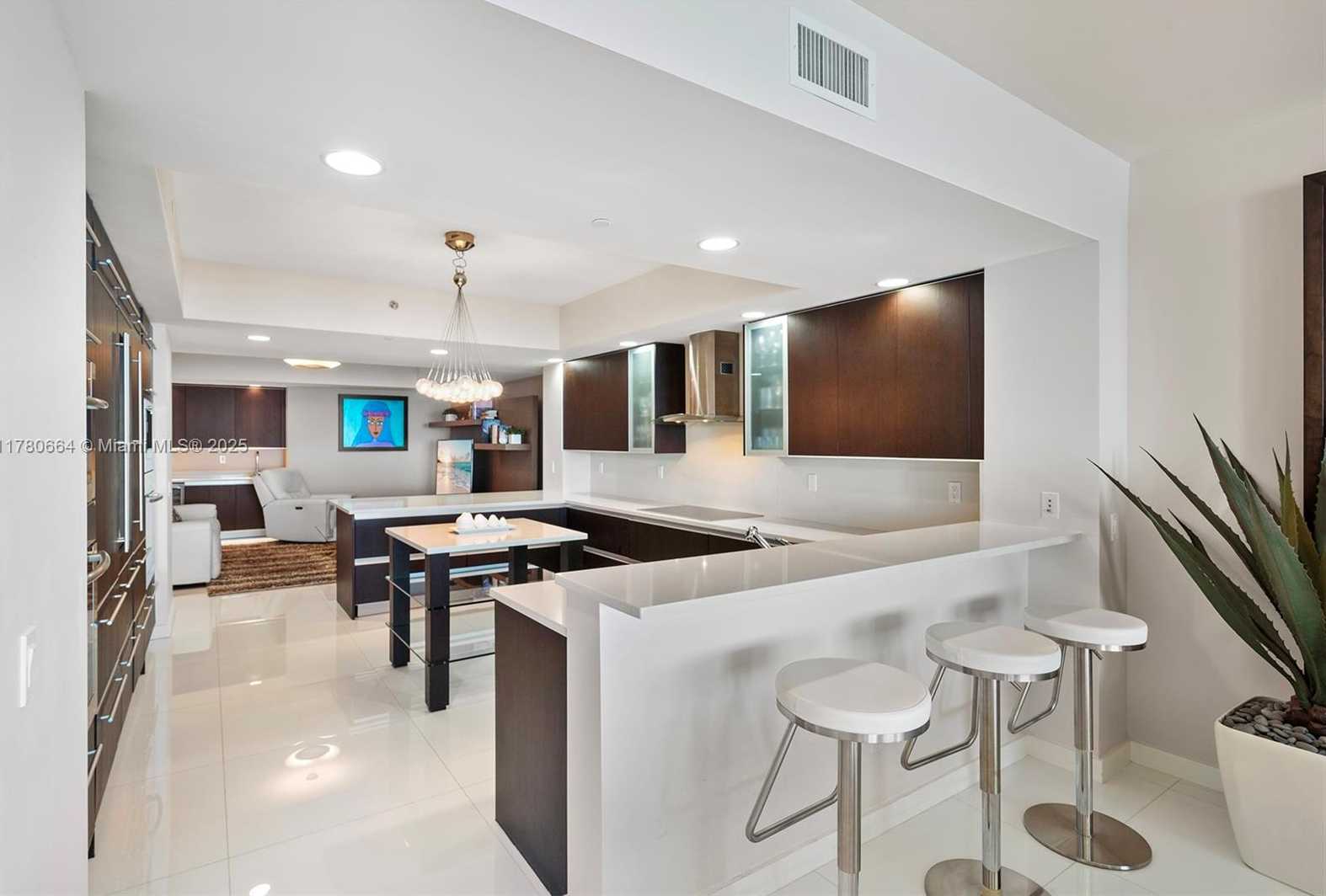 Small Image of 2711 SOUTH OCEAN DR #1904, Hollywood Number 22