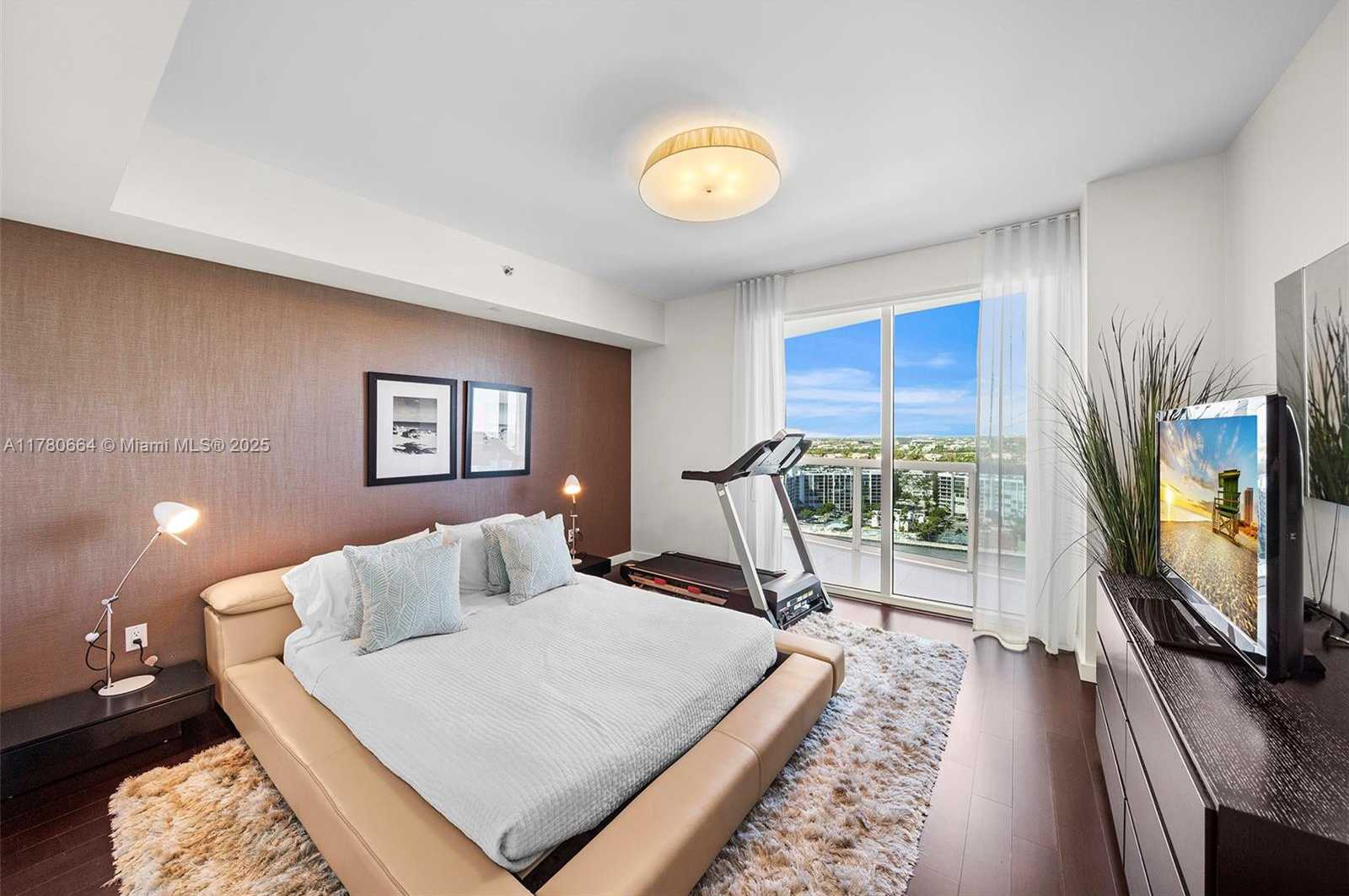 Small Image of 2711 SOUTH OCEAN DR #1904, Hollywood Number 37