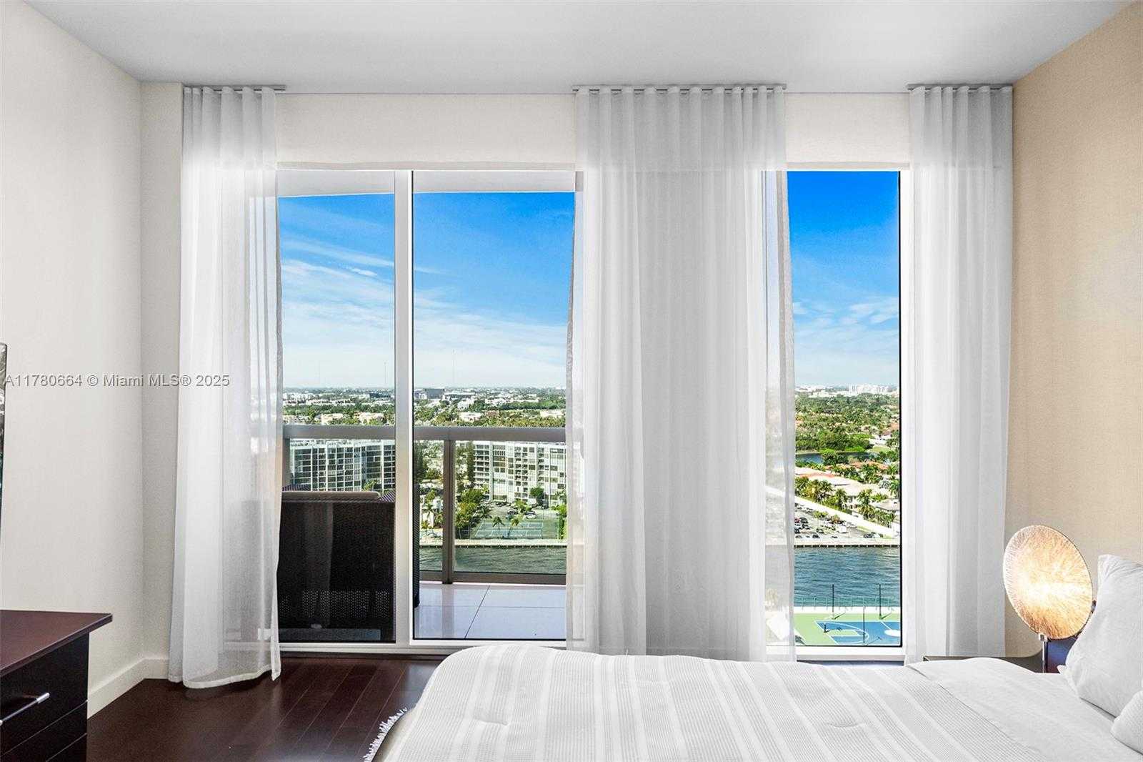 Small Image of 2711 SOUTH OCEAN DR #1904, Hollywood Number 40