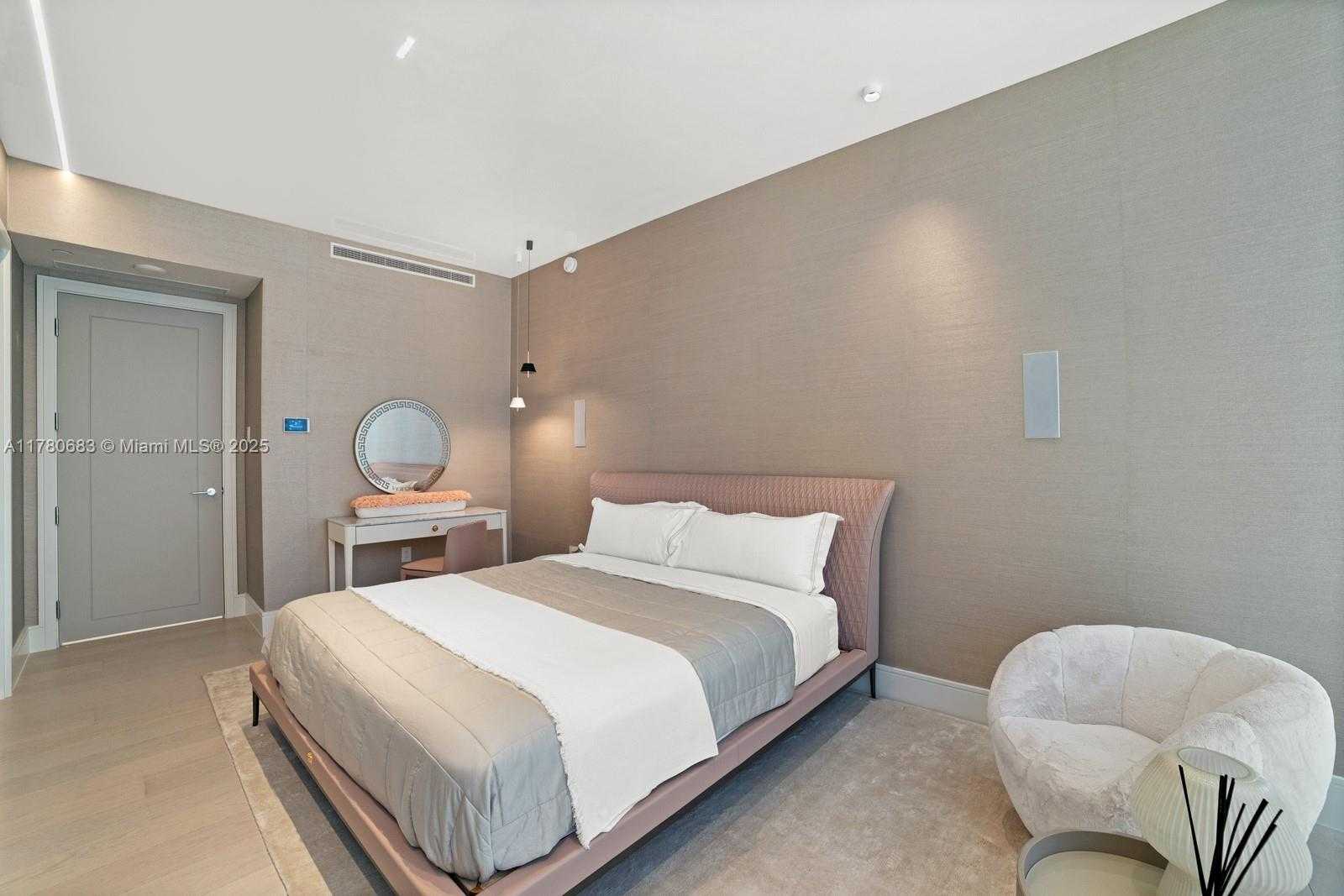 Small Image of 17975 COLLINS AVE #N701, Sunny Isles Beach Number 20