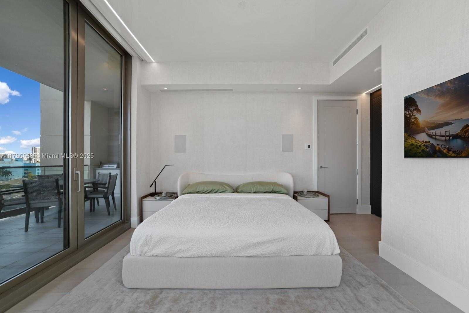 Small Image of 17975 COLLINS AVE #N701, Sunny Isles Beach Number 24