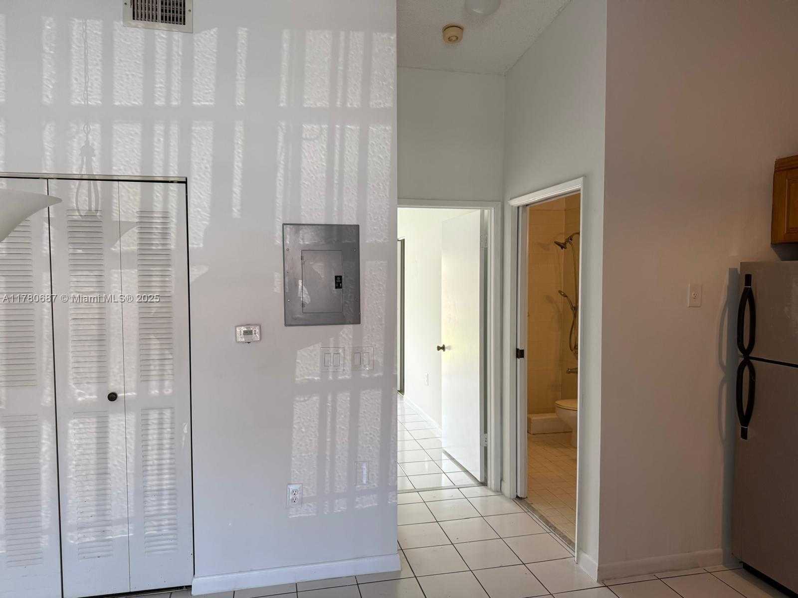 Small Image of 6720 NORTH WEST 166TH TER #401, Miami Lakes Number 12