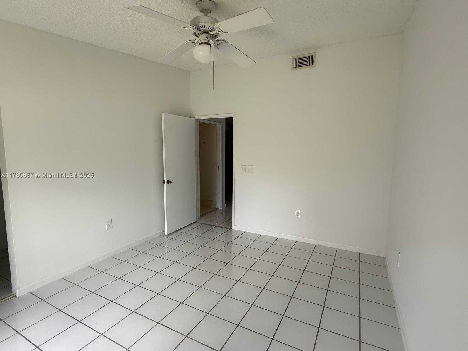 Small Image of 6720 NORTH WEST 166TH TER #401, Miami Lakes Number 14