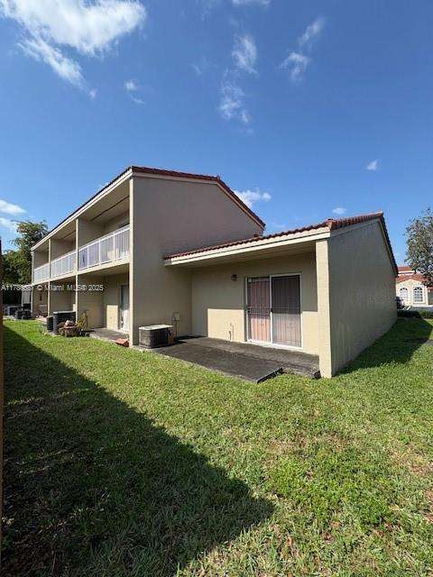 Small Image of 6720 NORTH WEST 166TH TER #401, Miami Lakes Number 28
