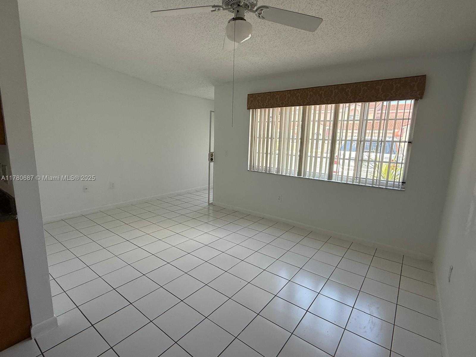 Small Image of 6720 NORTH WEST 166TH TER #401, Miami Lakes Number 5