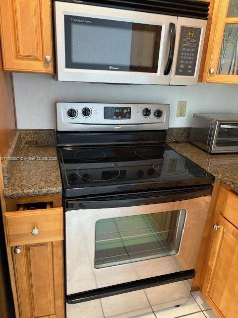 Small Image of 6720 NORTH WEST 166TH TER #401, Miami Lakes Number 8