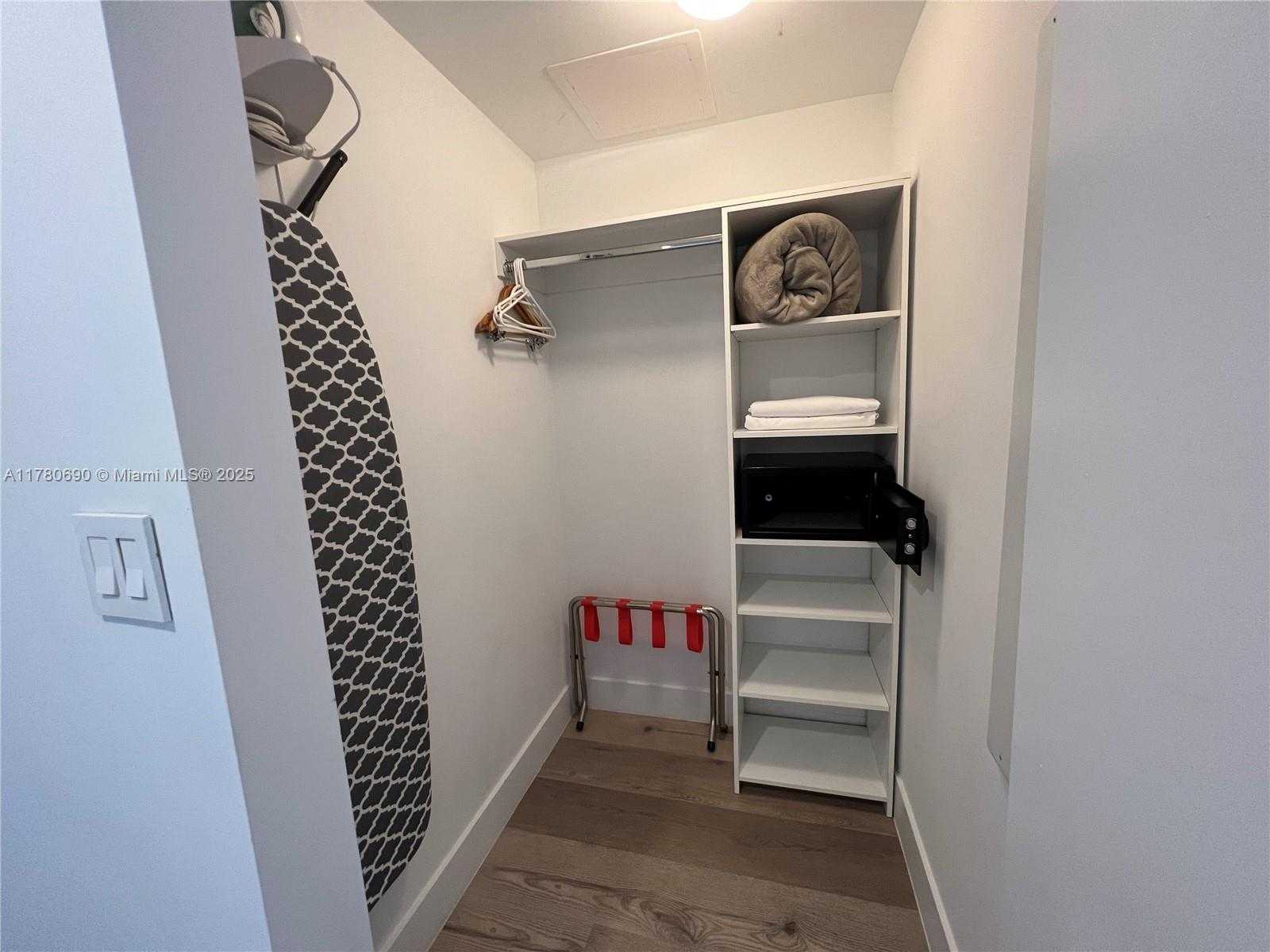 Small Image of 2602 EAST HALLANDALE BEACH BLVD #R1503, Hallandale Beach Number 20