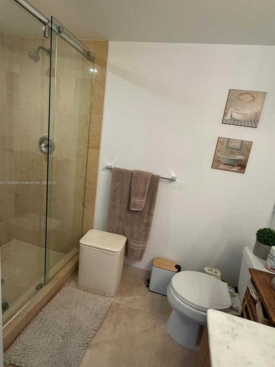 Small Image of 9499 COLLINS AVE #411, Surfside Number 27