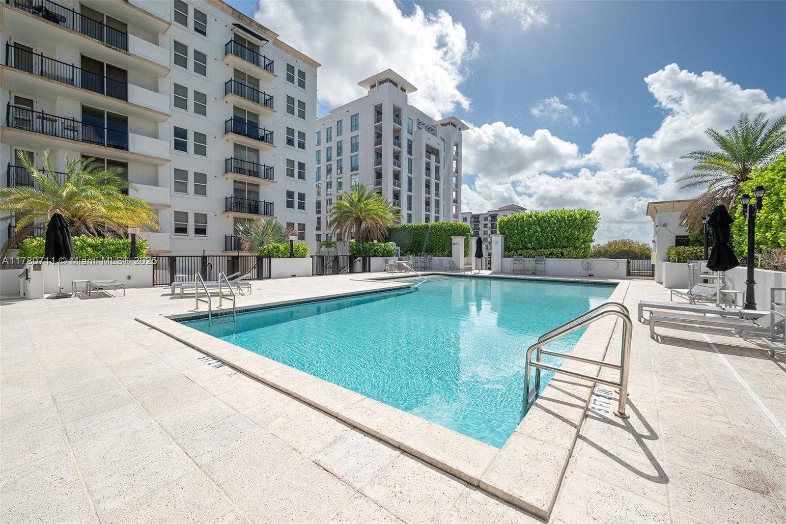 Small Image of 4100 SALZEDO ST #912, Coral Gables Number 27
