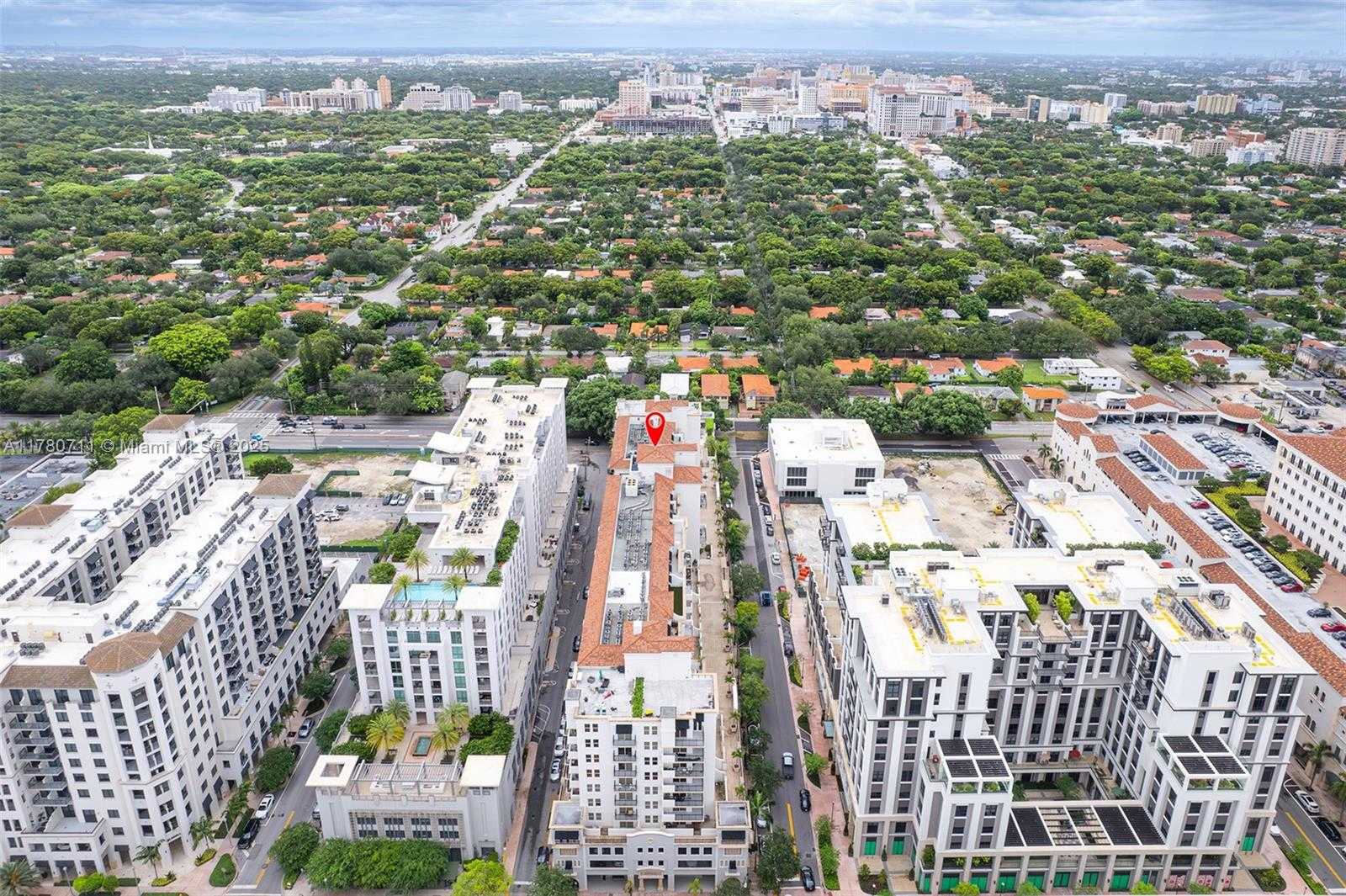 Small Image of 4100 SALZEDO ST #912, Coral Gables Number 30