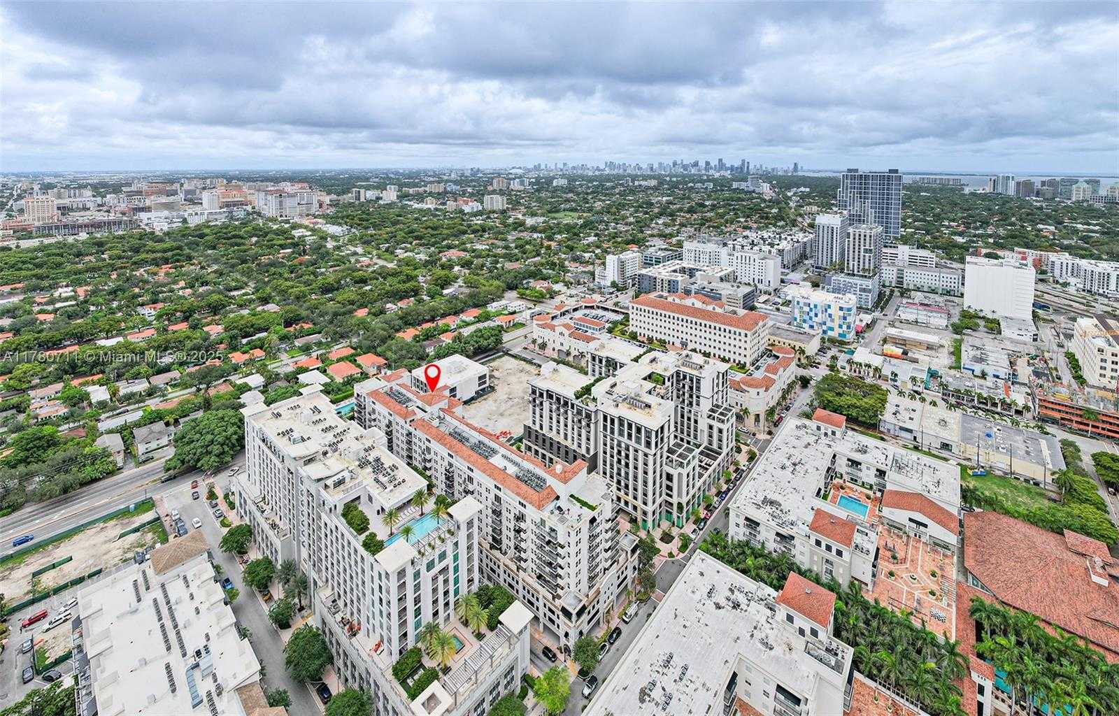 Small Image of 4100 SALZEDO ST #912, Coral Gables Number 31