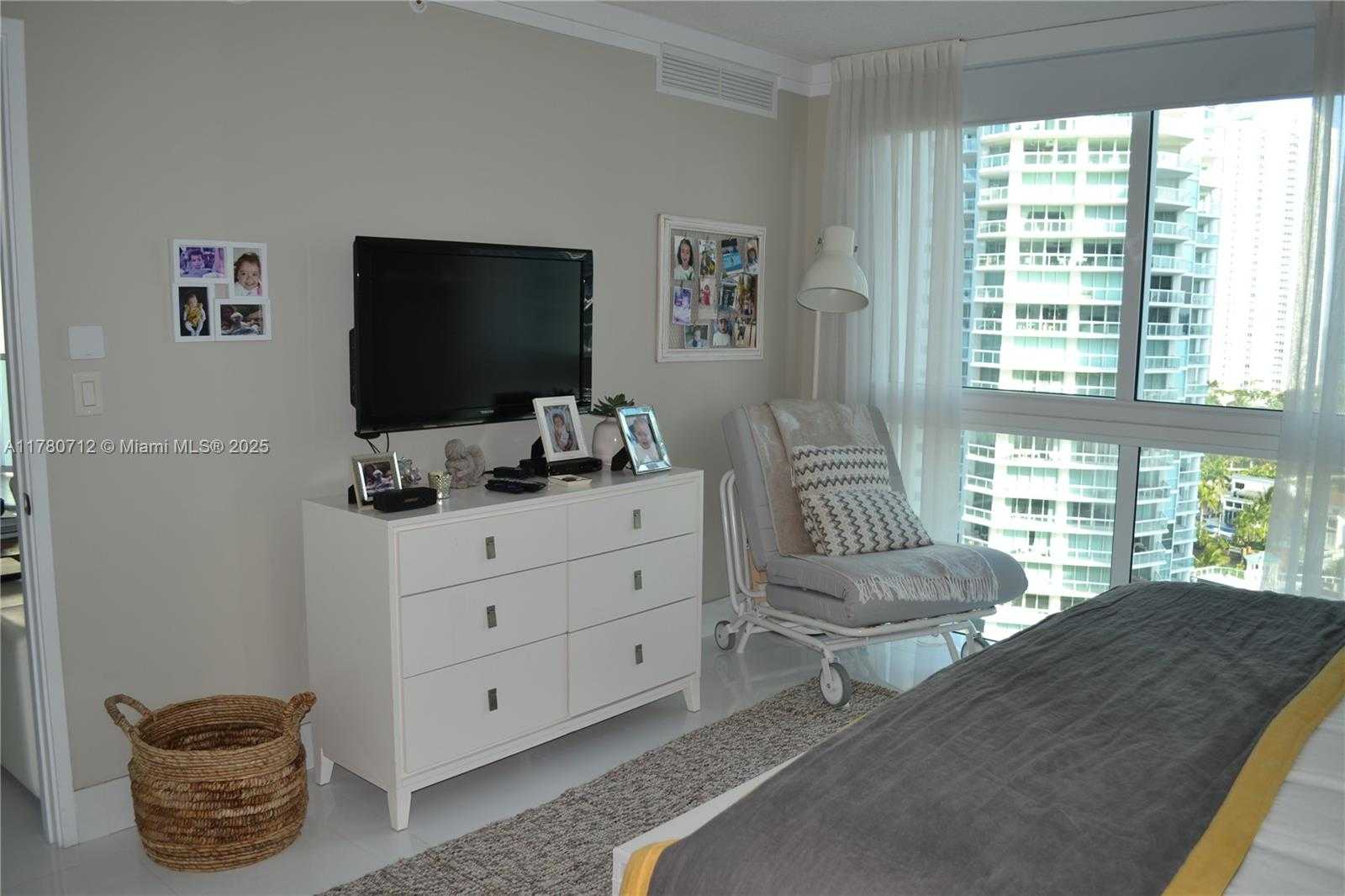Small Image of 250 SUNNY ISLES BLVD #3-1505, Sunny Isles Beach Number 31