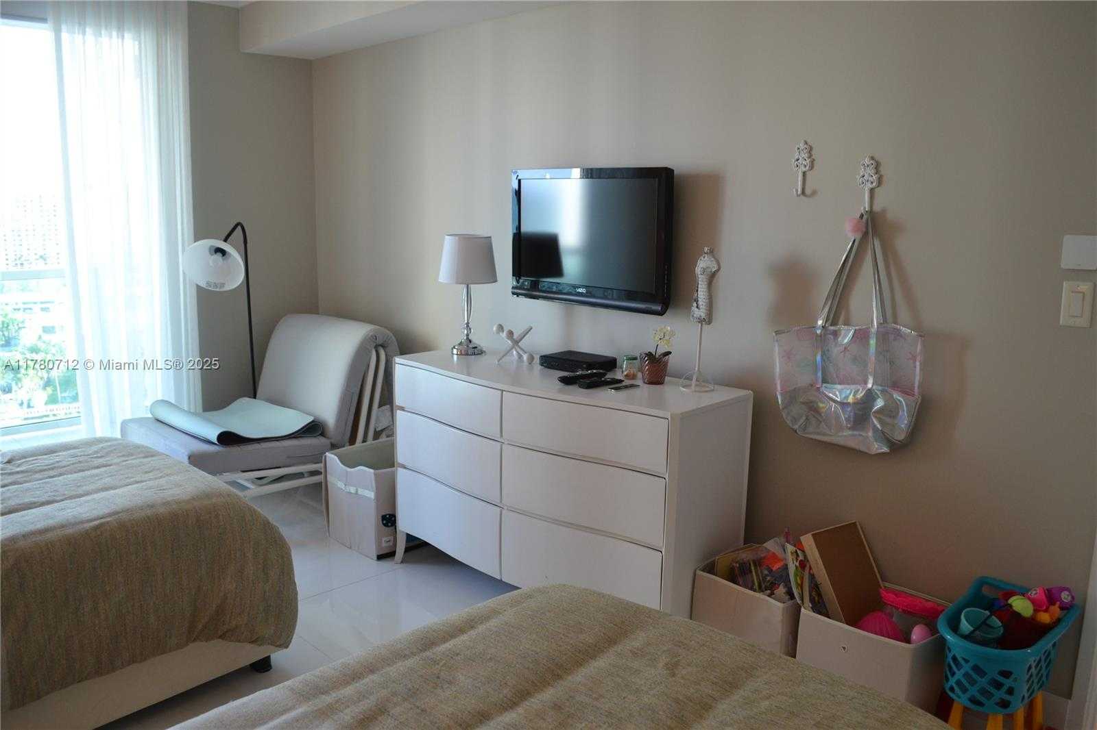 Small Image of 250 SUNNY ISLES BLVD #3-1505, Sunny Isles Beach Number 40