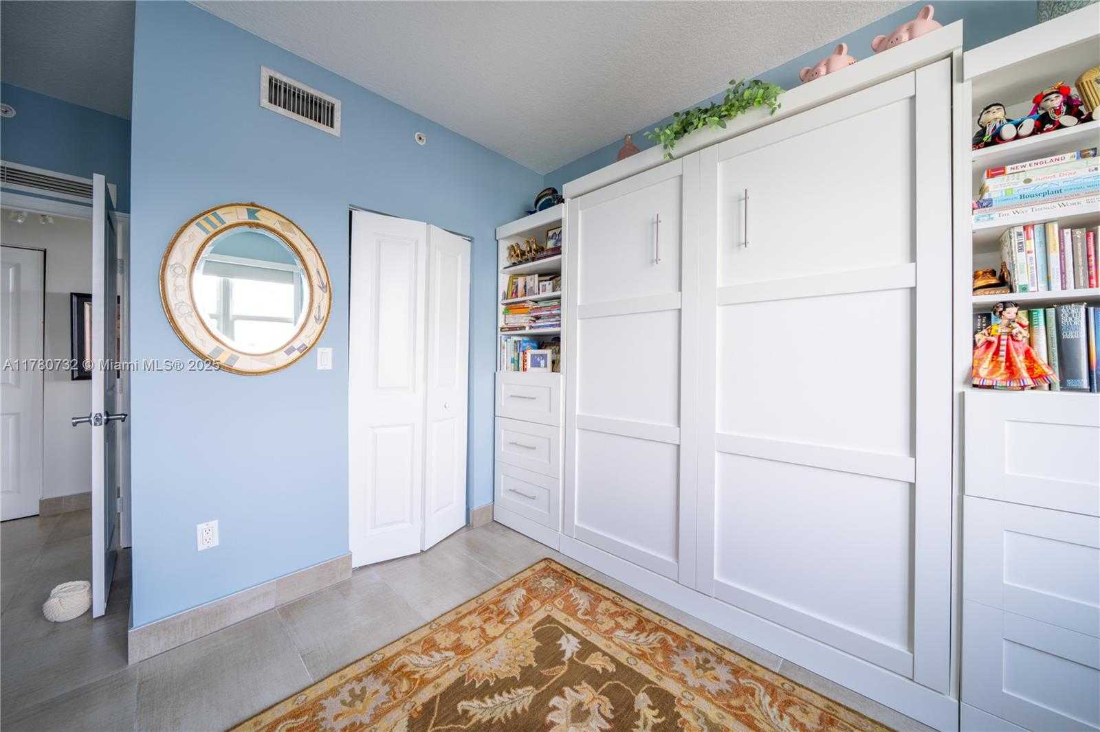 Small Image of 7900 HARBOR ISLAND DR #1026, North Bay Village Number 38