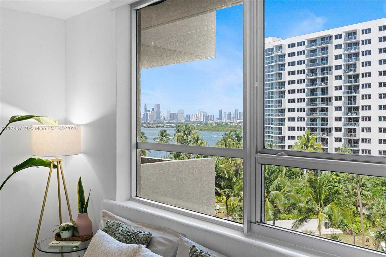 Small Image of 1500 BAY RD #668S, Miami Beach Number 10