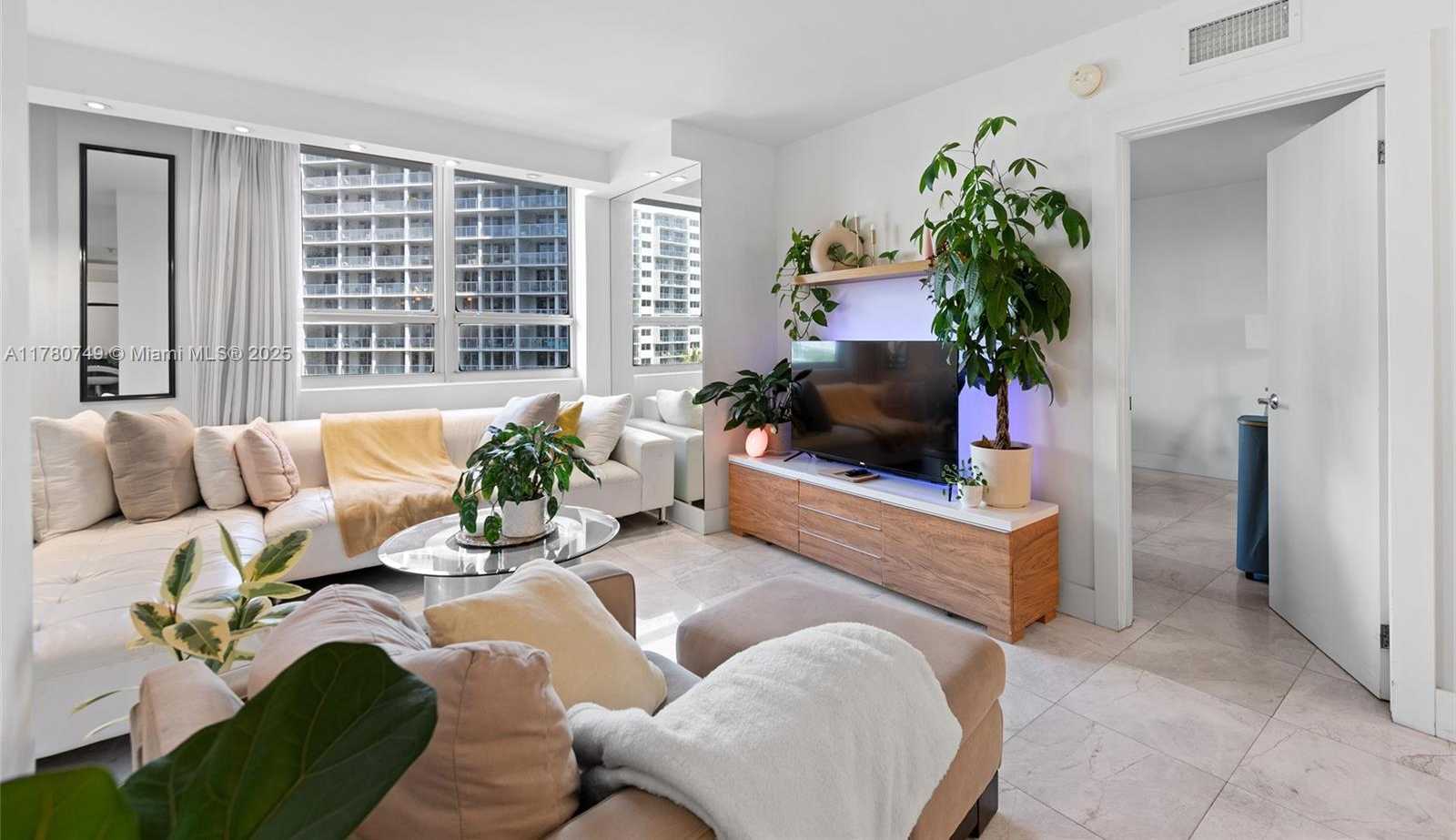 Small Image of 1500 BAY RD #668S, Miami Beach Number 23