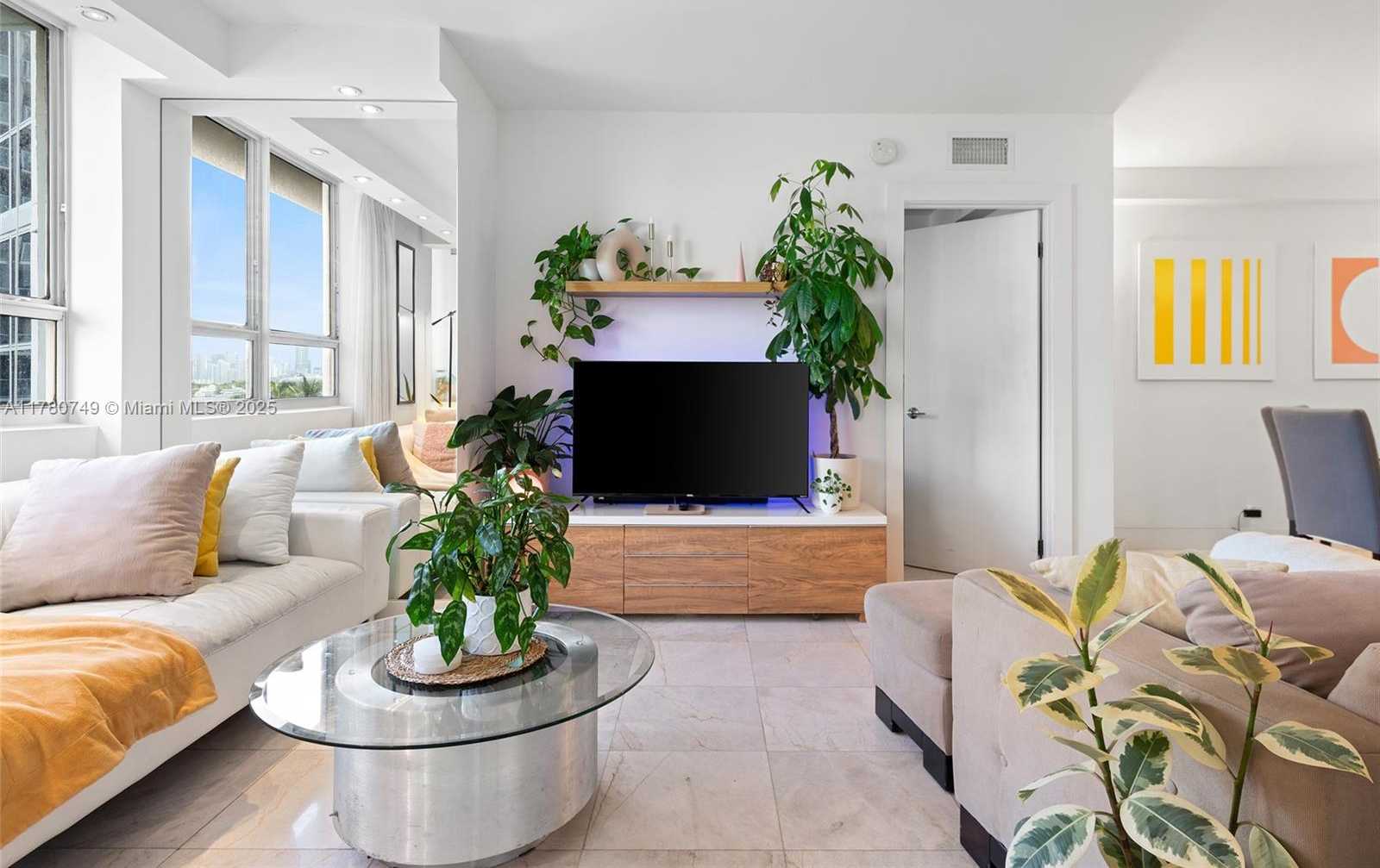 Small Image of 1500 BAY RD #668S, Miami Beach Number 24