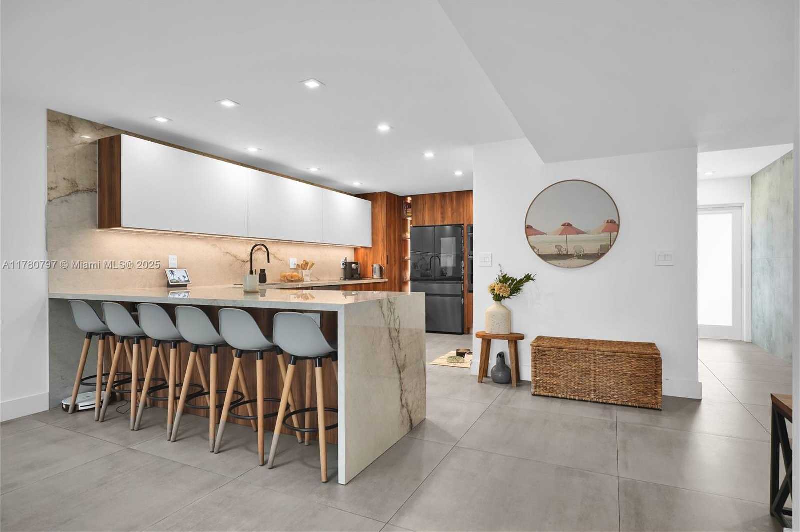 Small Image of 311 POINCIANA DR #801, Sunny Isles Beach Number 15