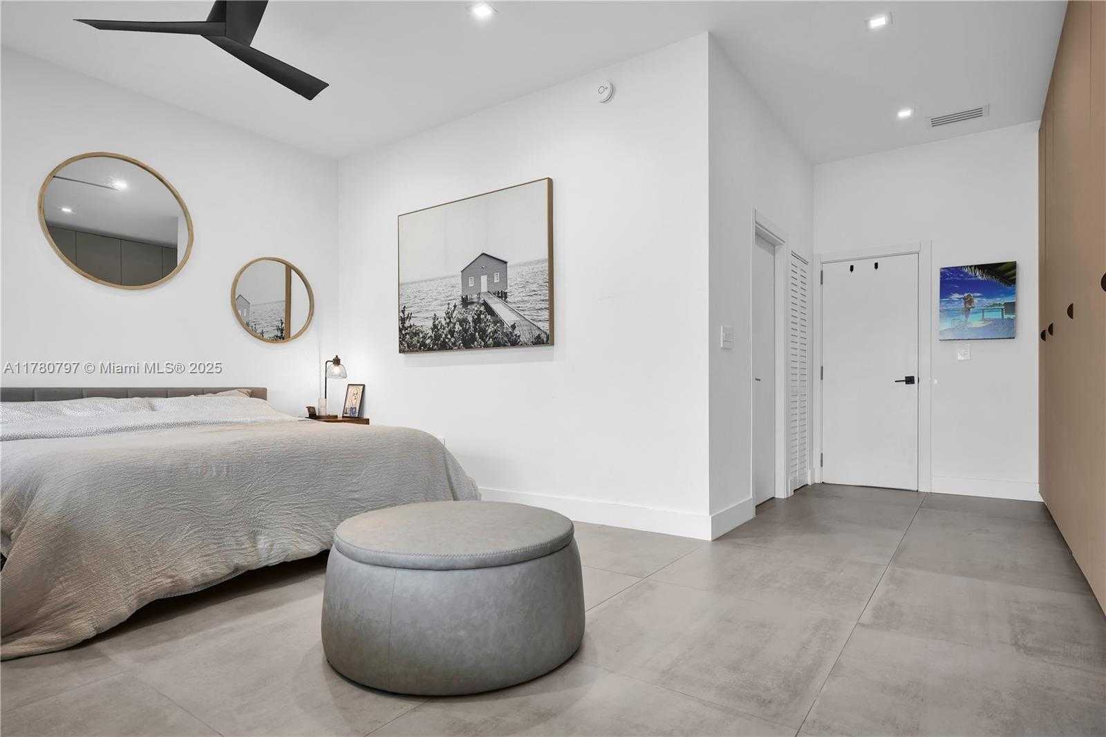 Small Image of 311 POINCIANA DR #801, Sunny Isles Beach Number 27