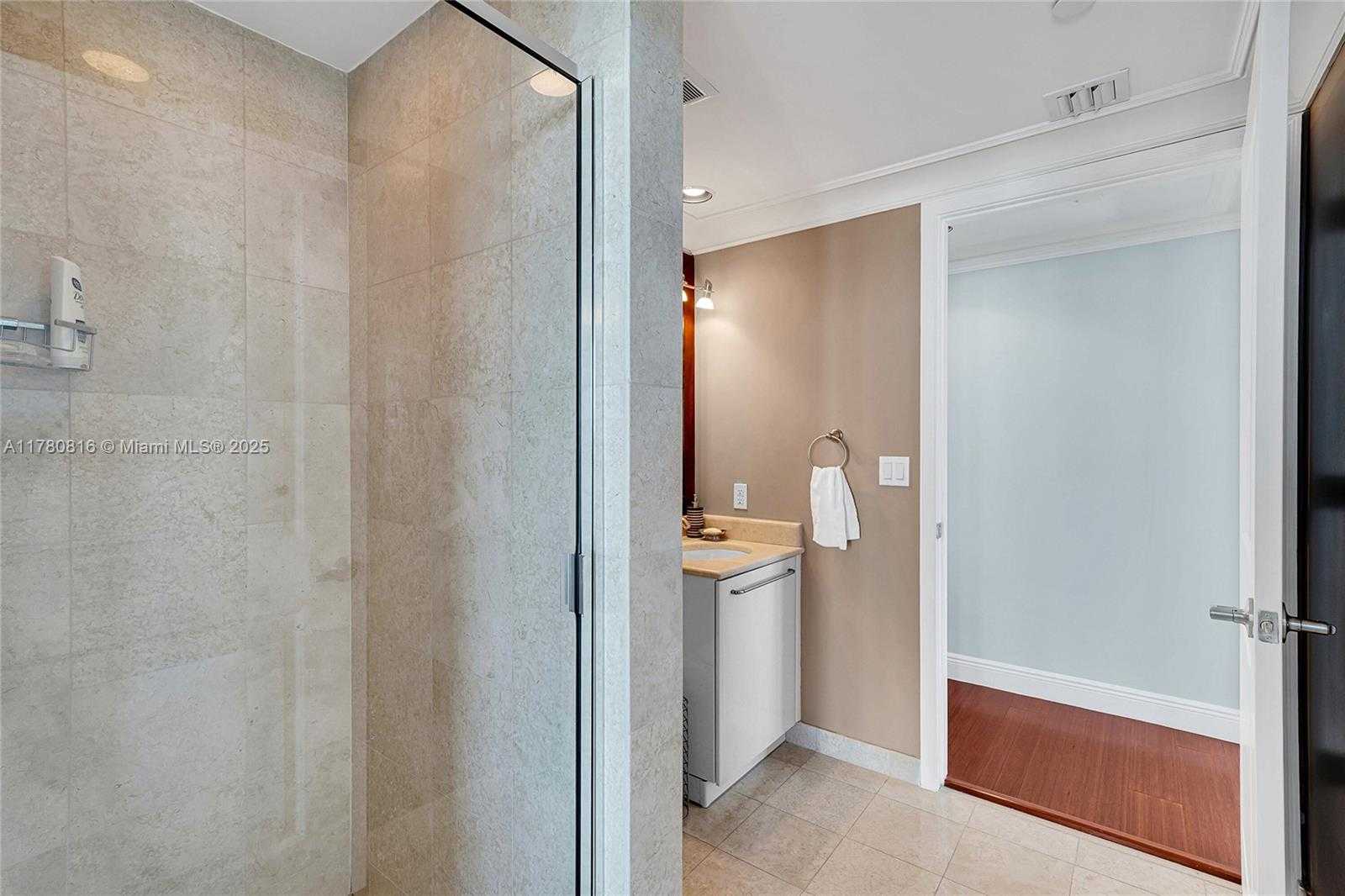 Small Image of 3101 SOUTH OCEAN DR #701, Hollywood Number 29