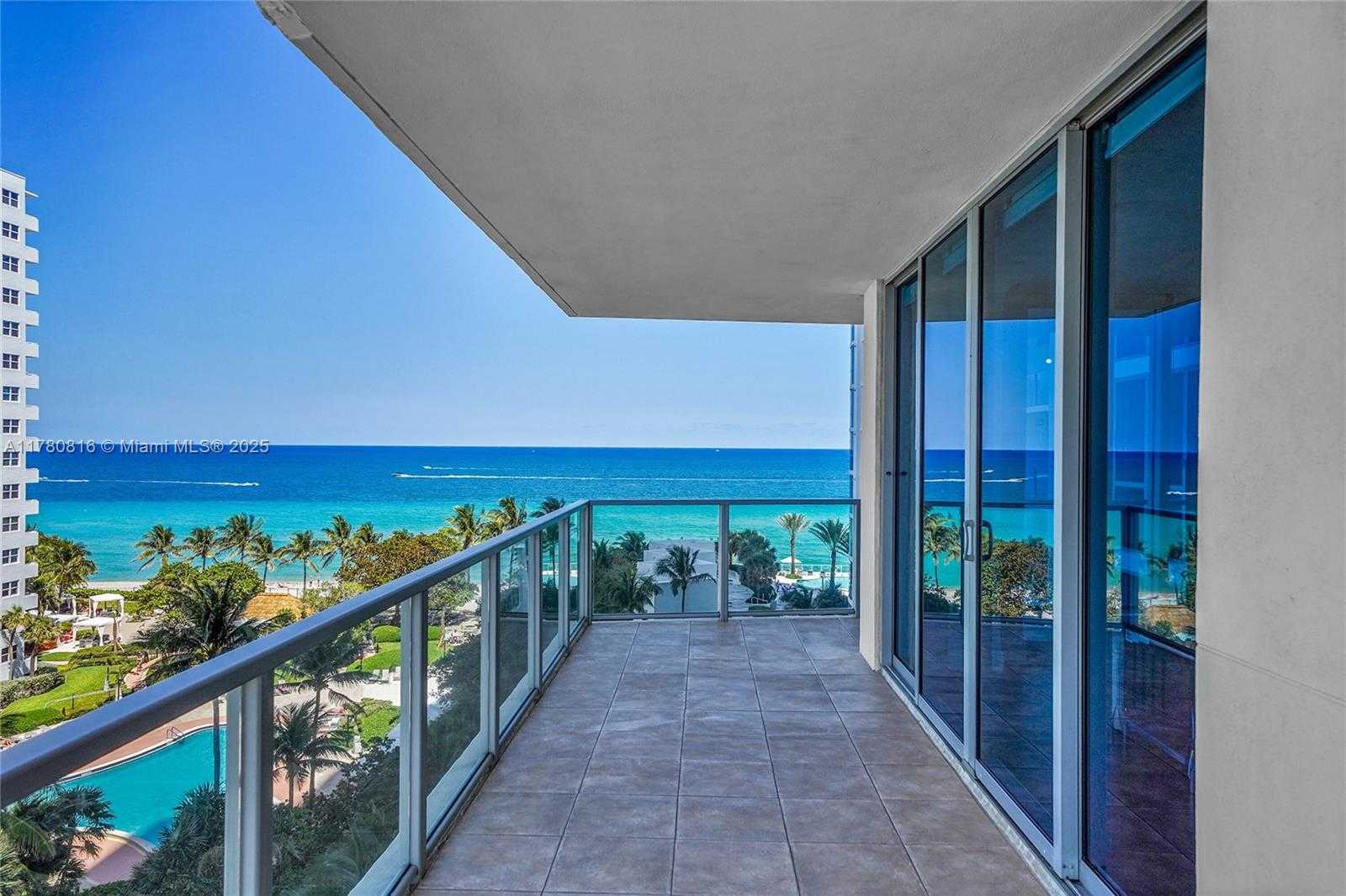 Small Image of 3101 SOUTH OCEAN DR #701, Hollywood Number 3