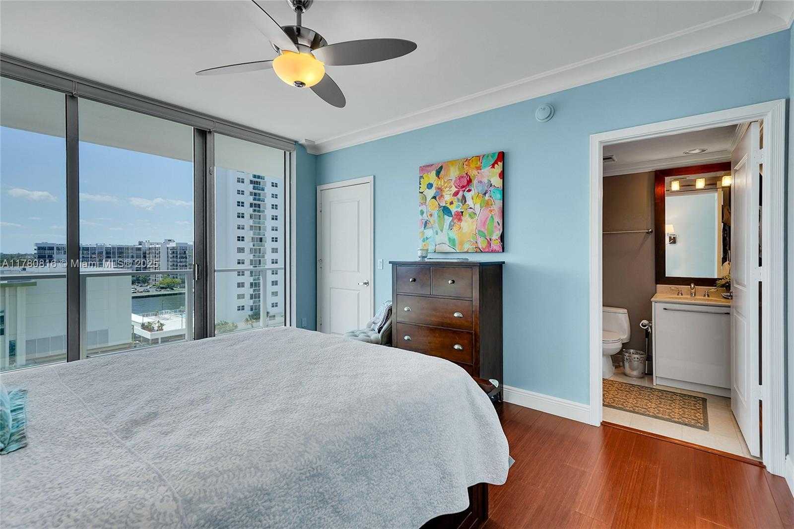 Small Image of 3101 SOUTH OCEAN DR #701, Hollywood Number 31