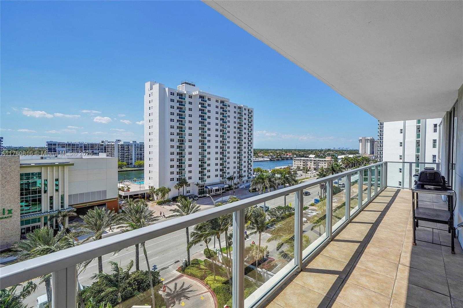 Small Image of 3101 SOUTH OCEAN DR #701, Hollywood Number 41