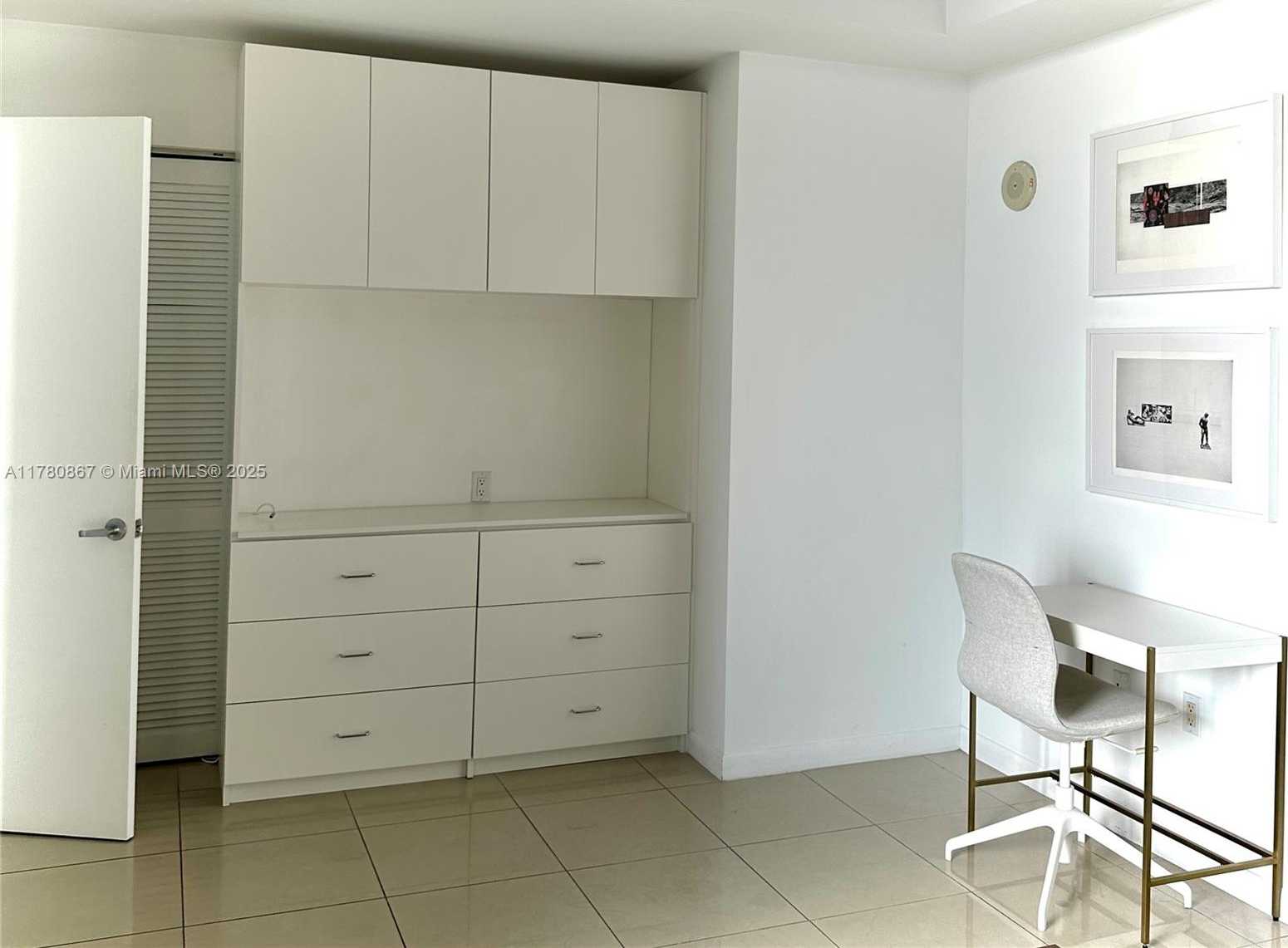 Small Image of 3470 EAST COAST AVE #H2207, Miami Number 12
