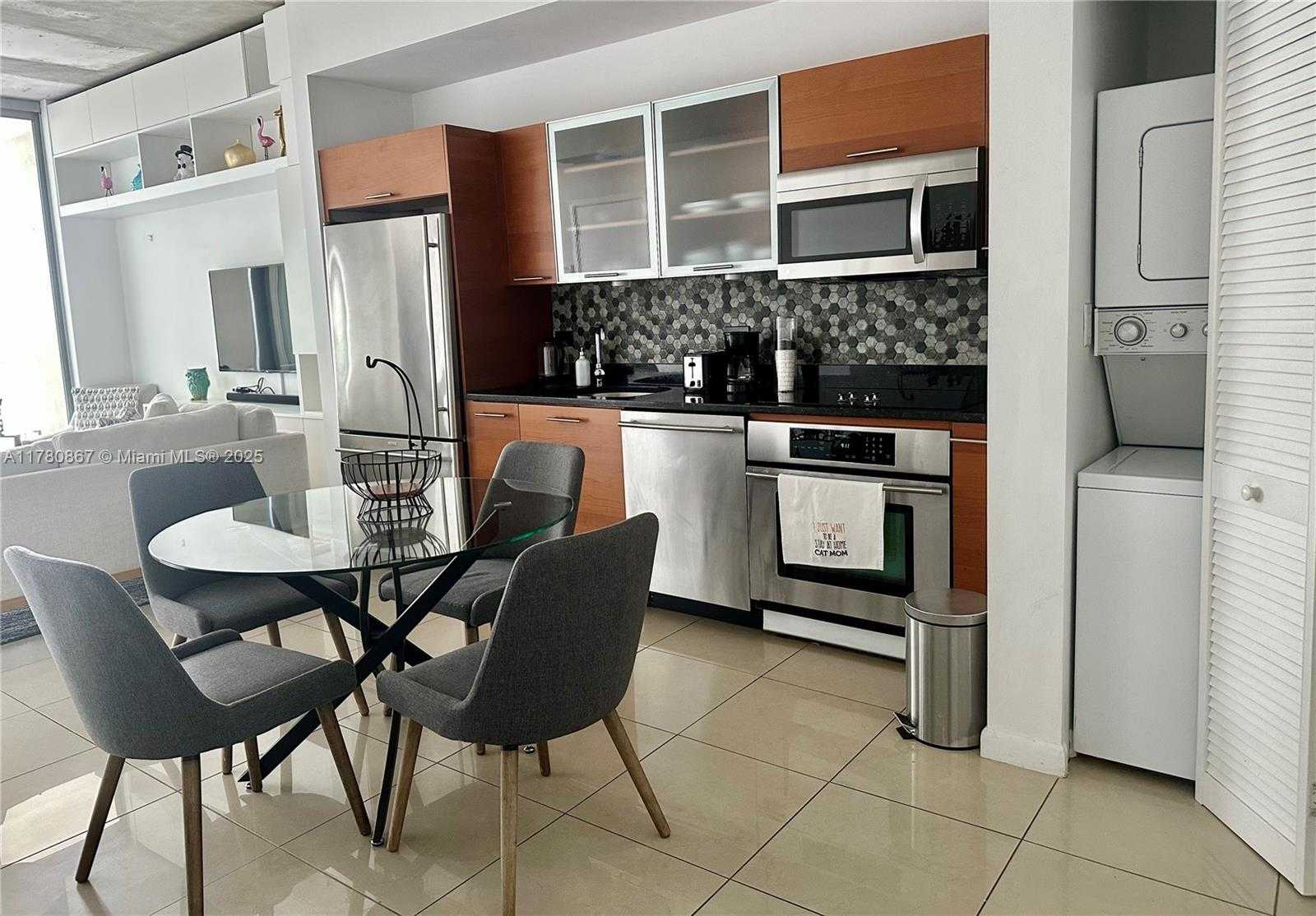Small Image of 3470 EAST COAST AVE #H2207, Miami Number 16