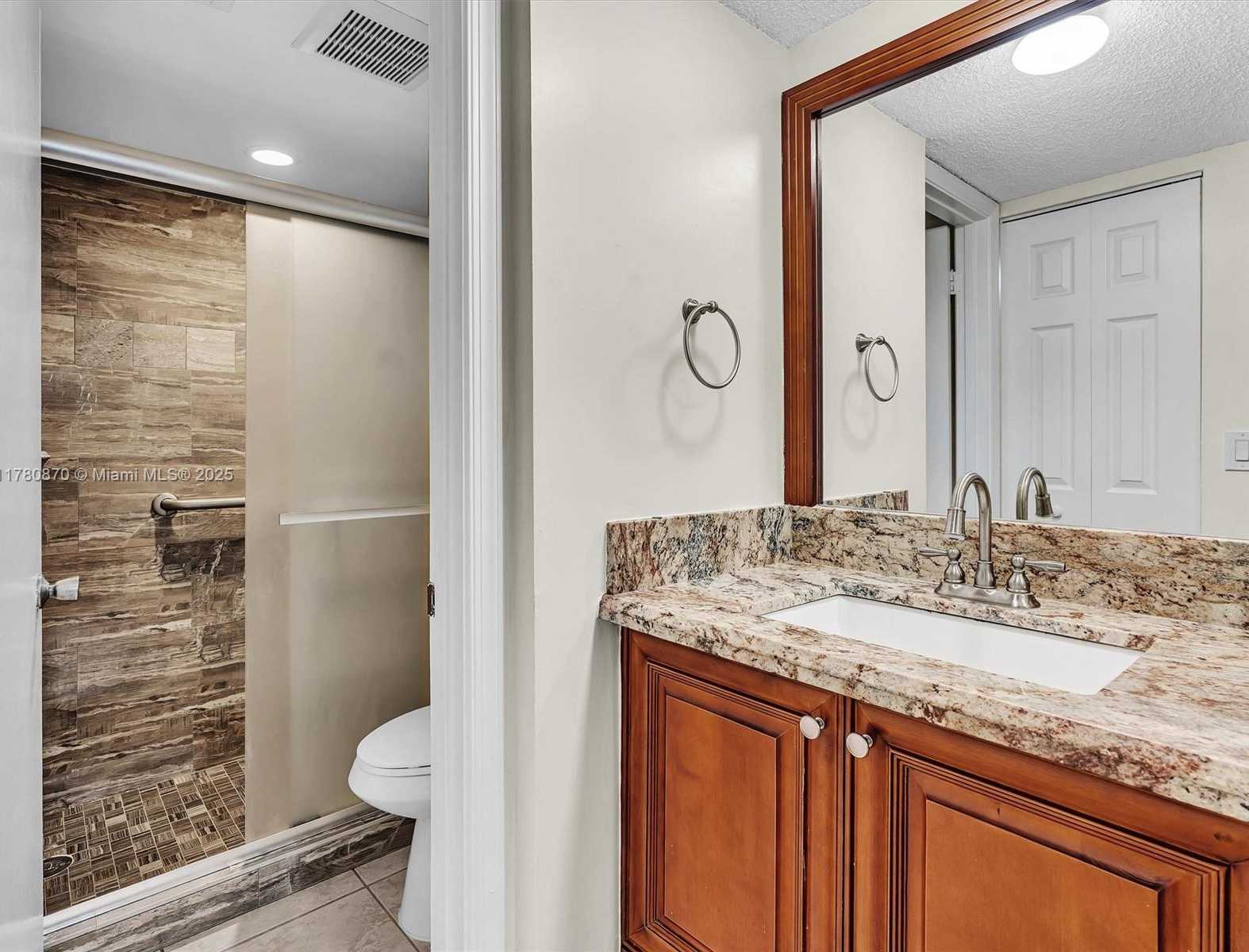 Small Image of 9311 ORANGE GROVE DR #301, Davie Number 24
