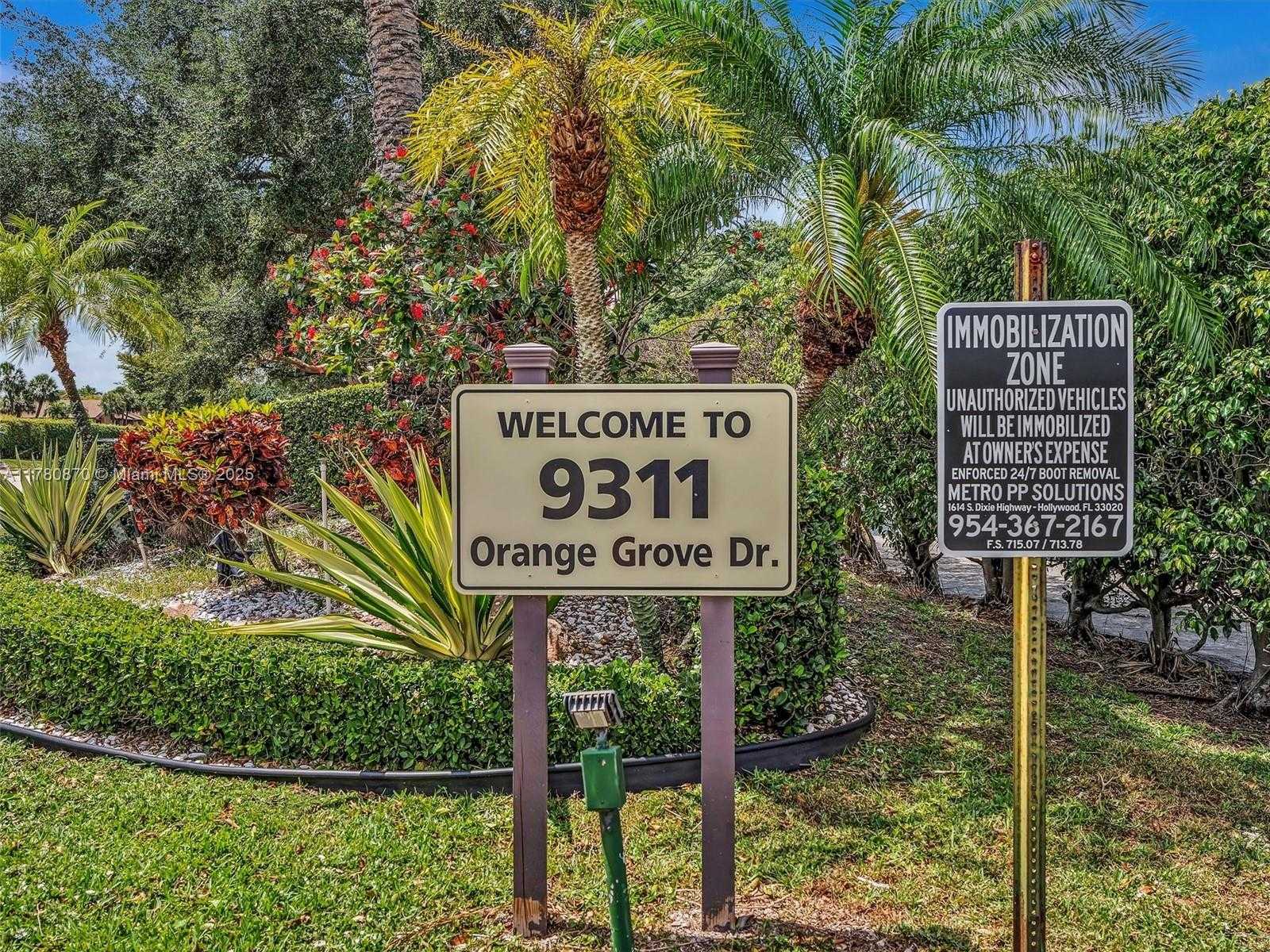 Small Image of 9311 ORANGE GROVE DR #301, Davie Number 31