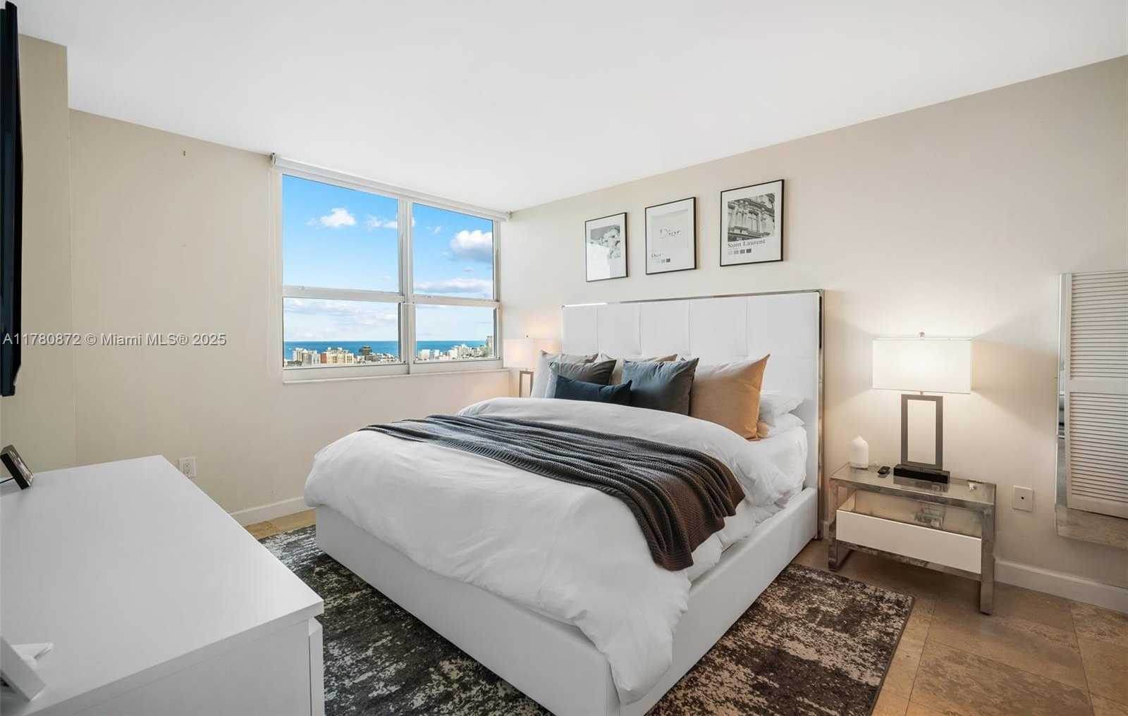 Small Image of 650 WEST AVE #2104, Miami Beach Number 18