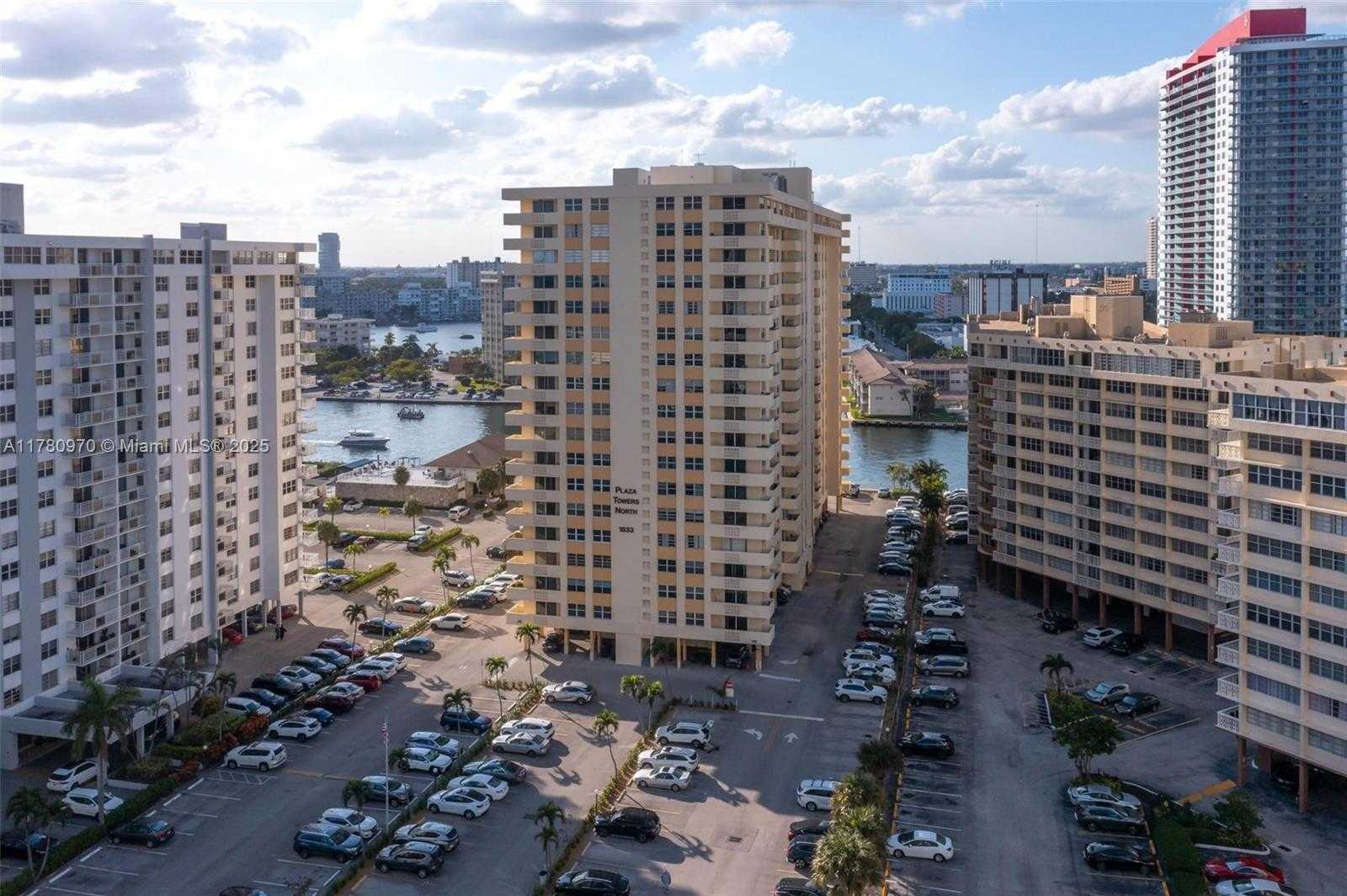 Small Image of 1833 SOUTH OCEAN DR #808, Hallandale Beach Number 17