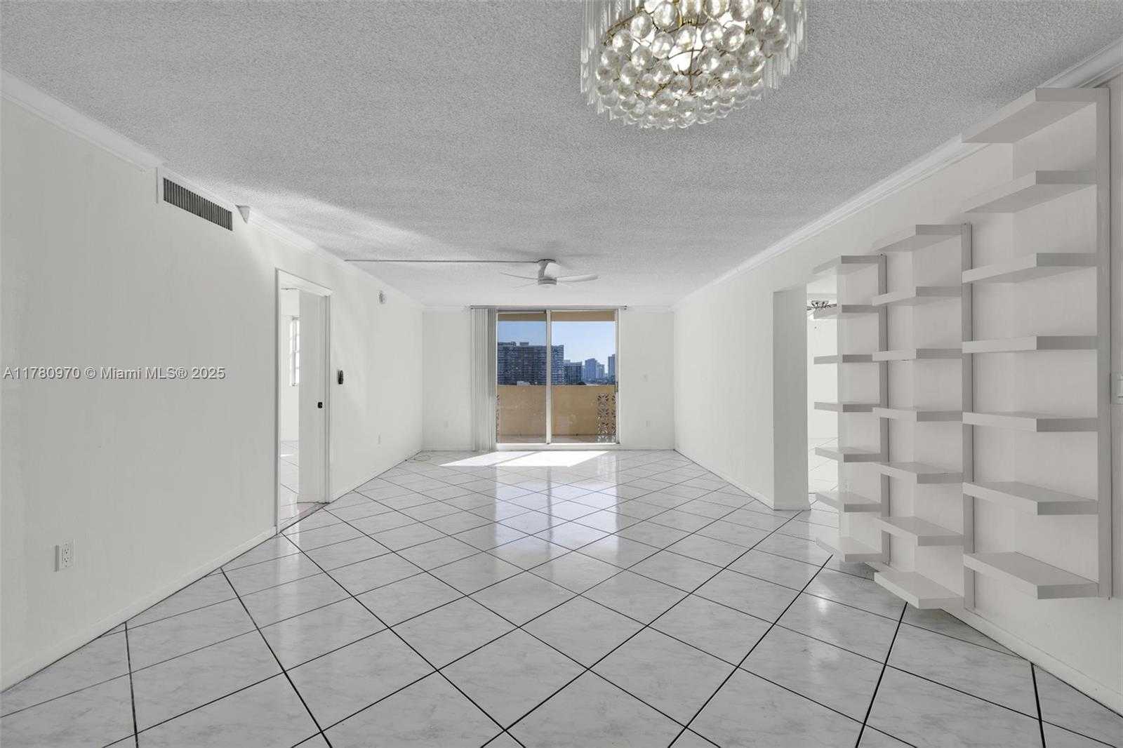 Small Image of 1833 SOUTH OCEAN DR #808, Hallandale Beach Number 18