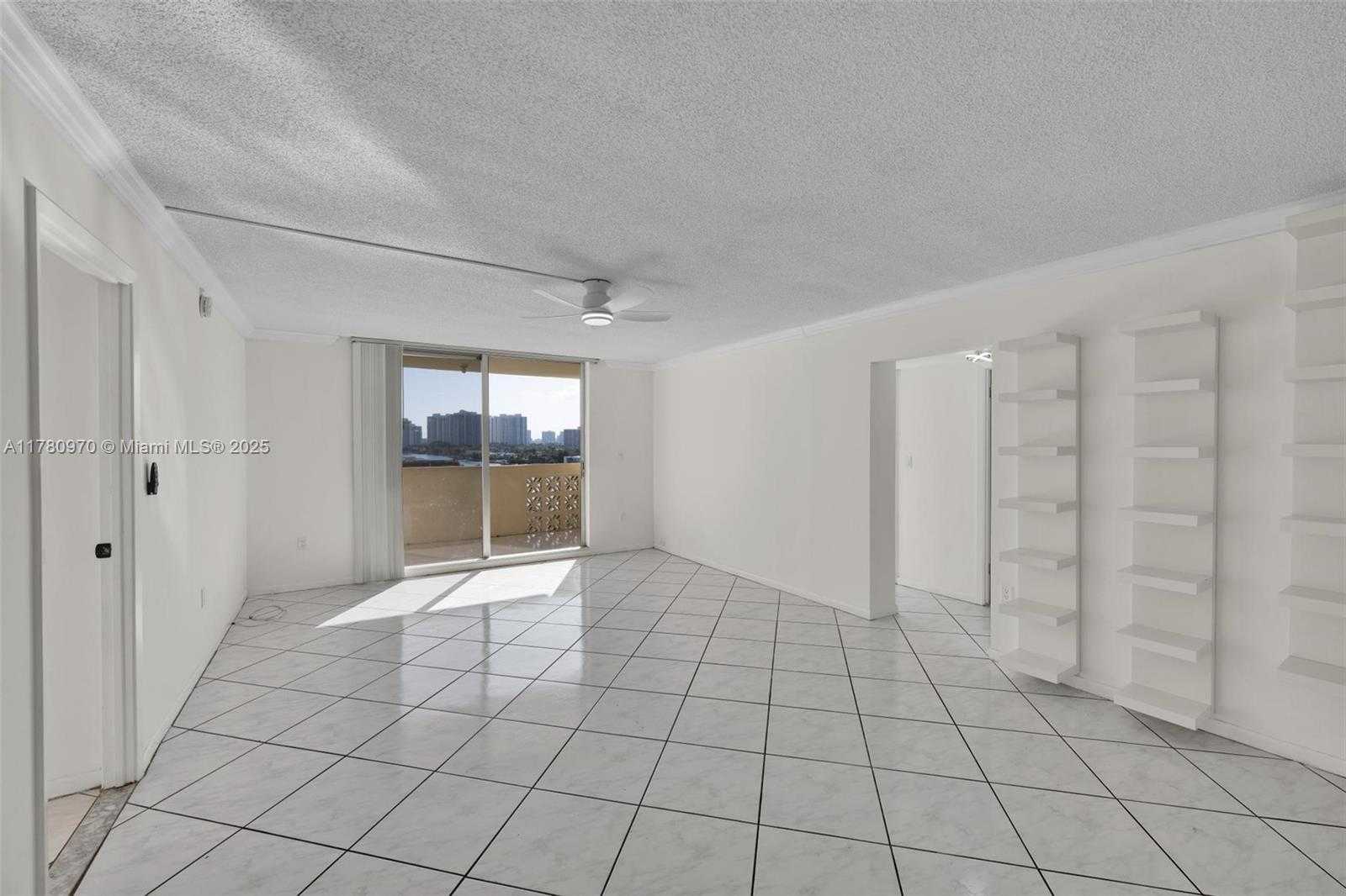 Small Image of 1833 SOUTH OCEAN DR #808, Hallandale Beach Number 22