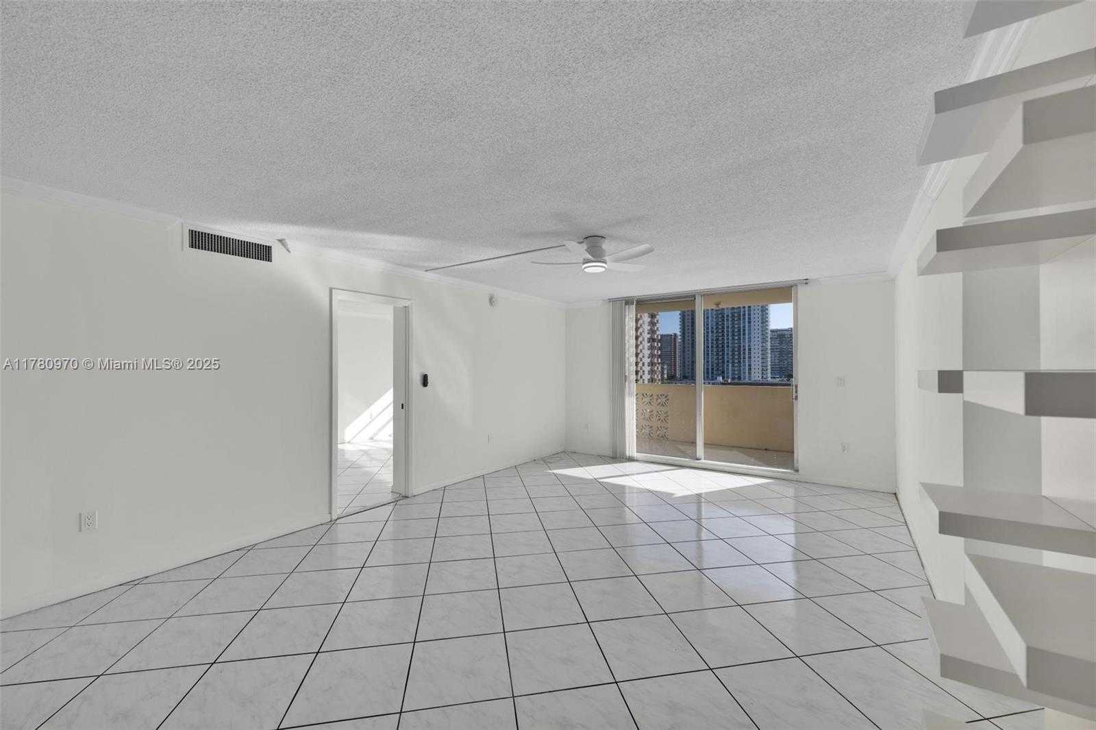 Small Image of 1833 SOUTH OCEAN DR #808, Hallandale Beach Number 26