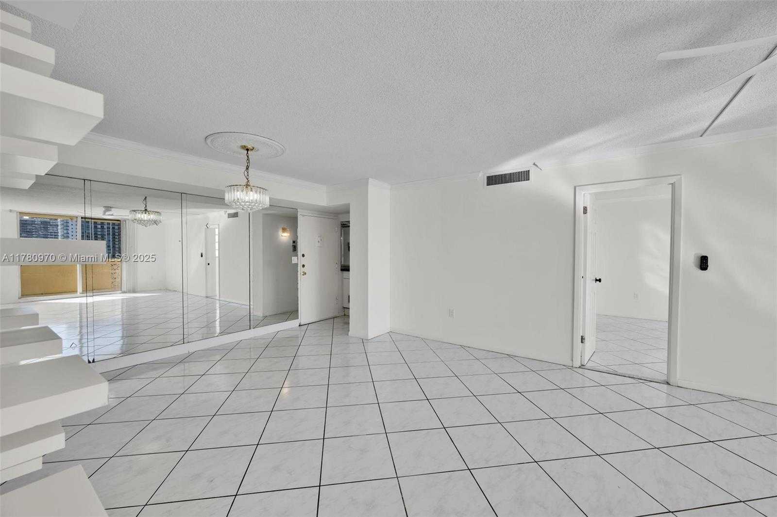 Small Image of 1833 SOUTH OCEAN DR #808, Hallandale Beach Number 31