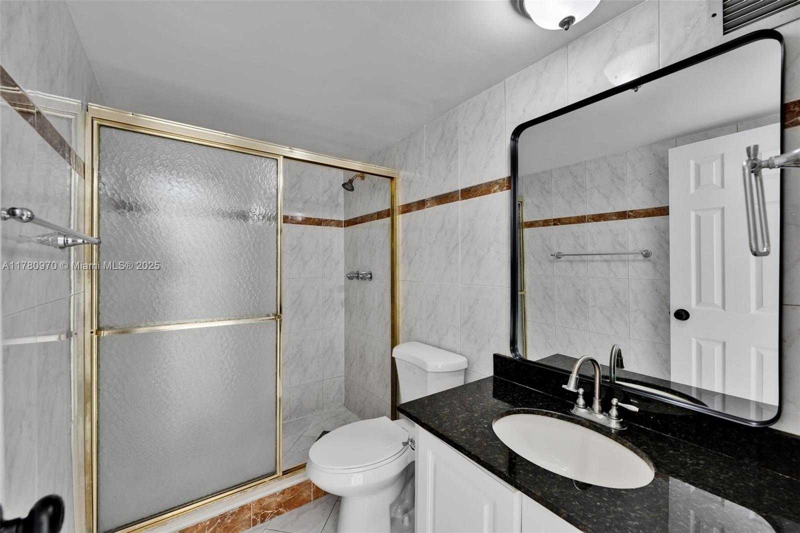 Small Image of 1833 SOUTH OCEAN DR #808, Hallandale Beach Number 35