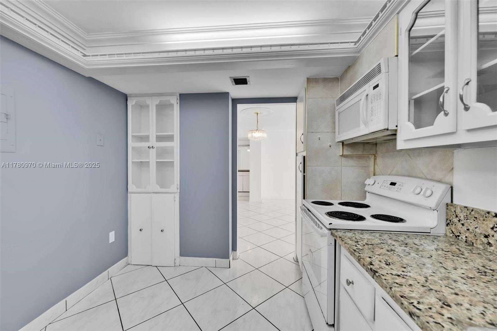 Small Image of 1833 SOUTH OCEAN DR #808, Hallandale Beach Number 45