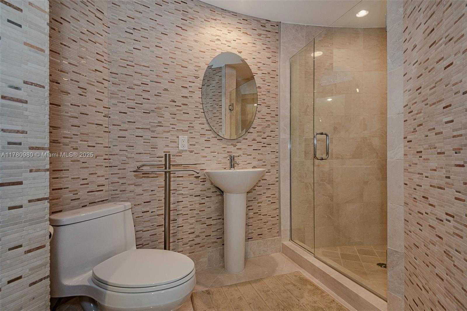 Small Image of 17001 COLLINS AVE #1507, Sunny Isles Beach Number 10